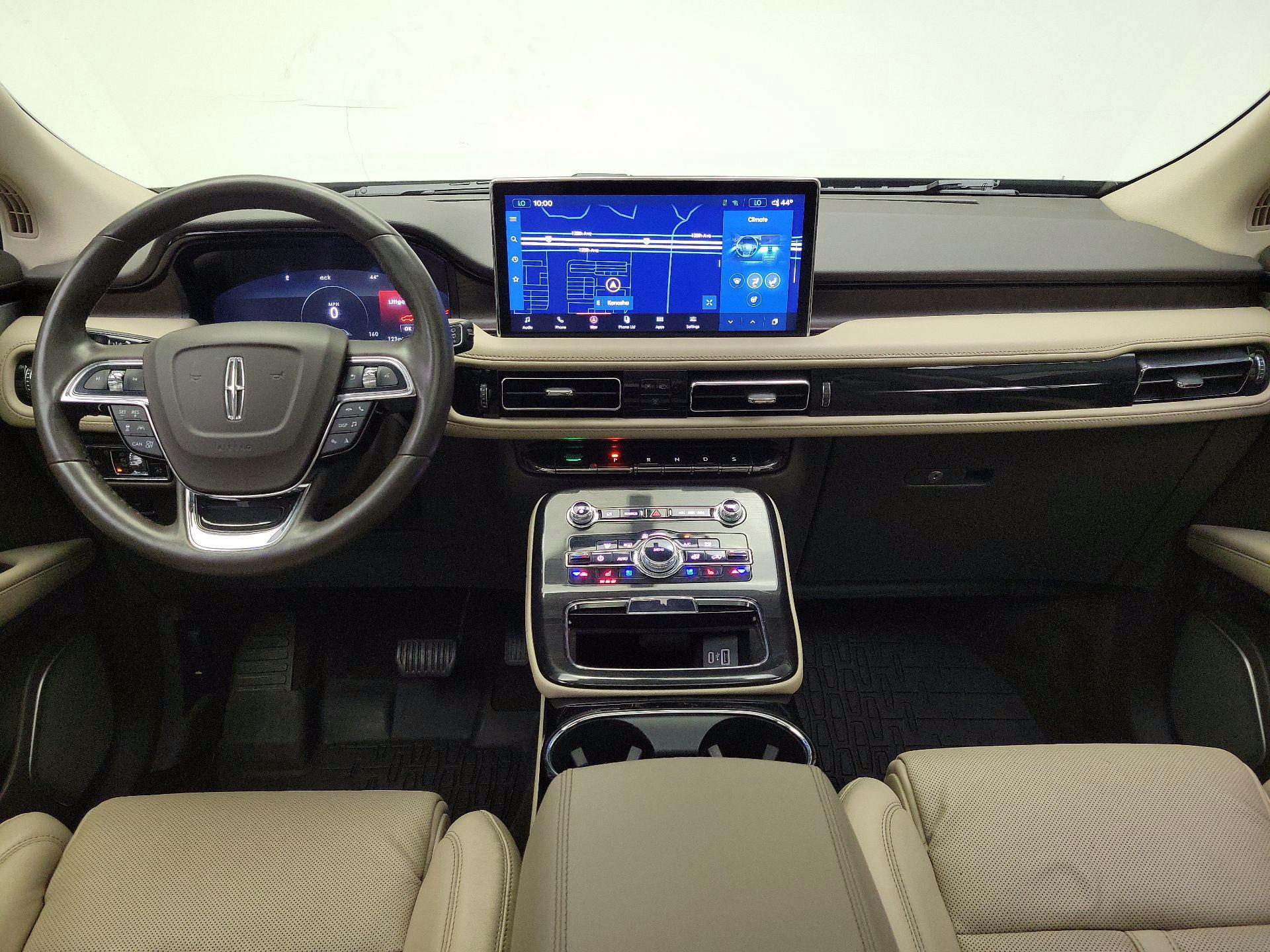 Thumbnail: 2022 Lincoln Nautilus - 9