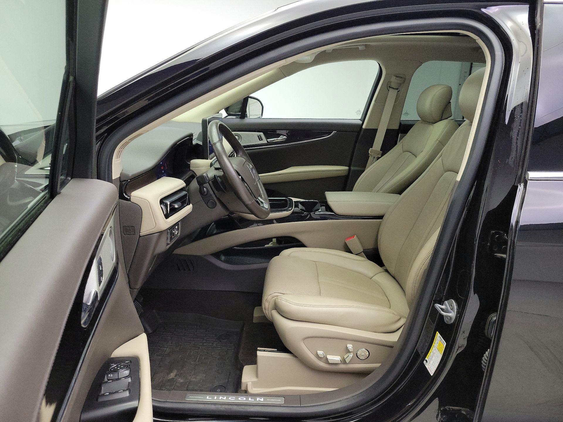 Thumbnail: 2022 Lincoln Nautilus - 11