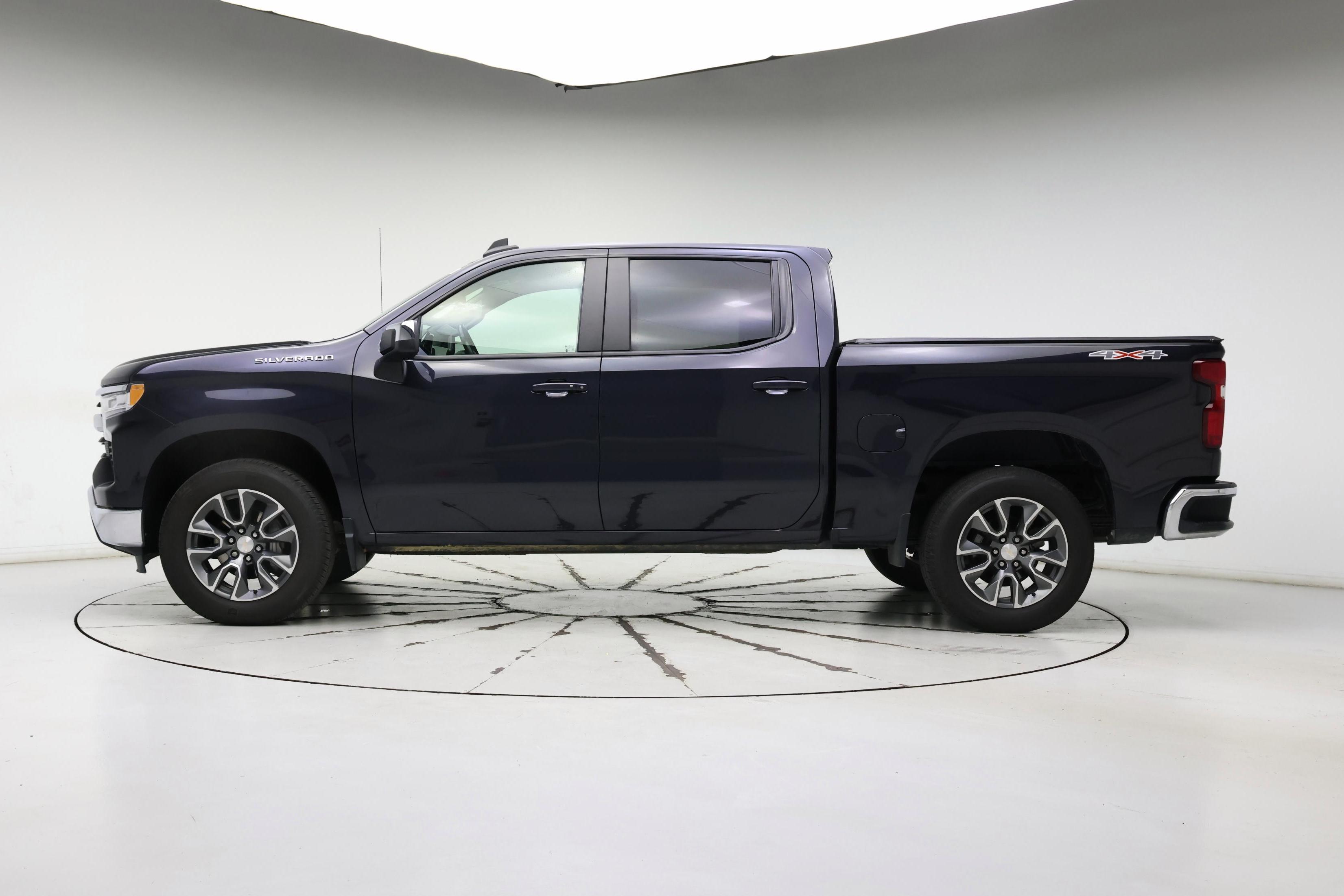 Thumbnail: 2022 Chevrolet Silverado 1500 - 3