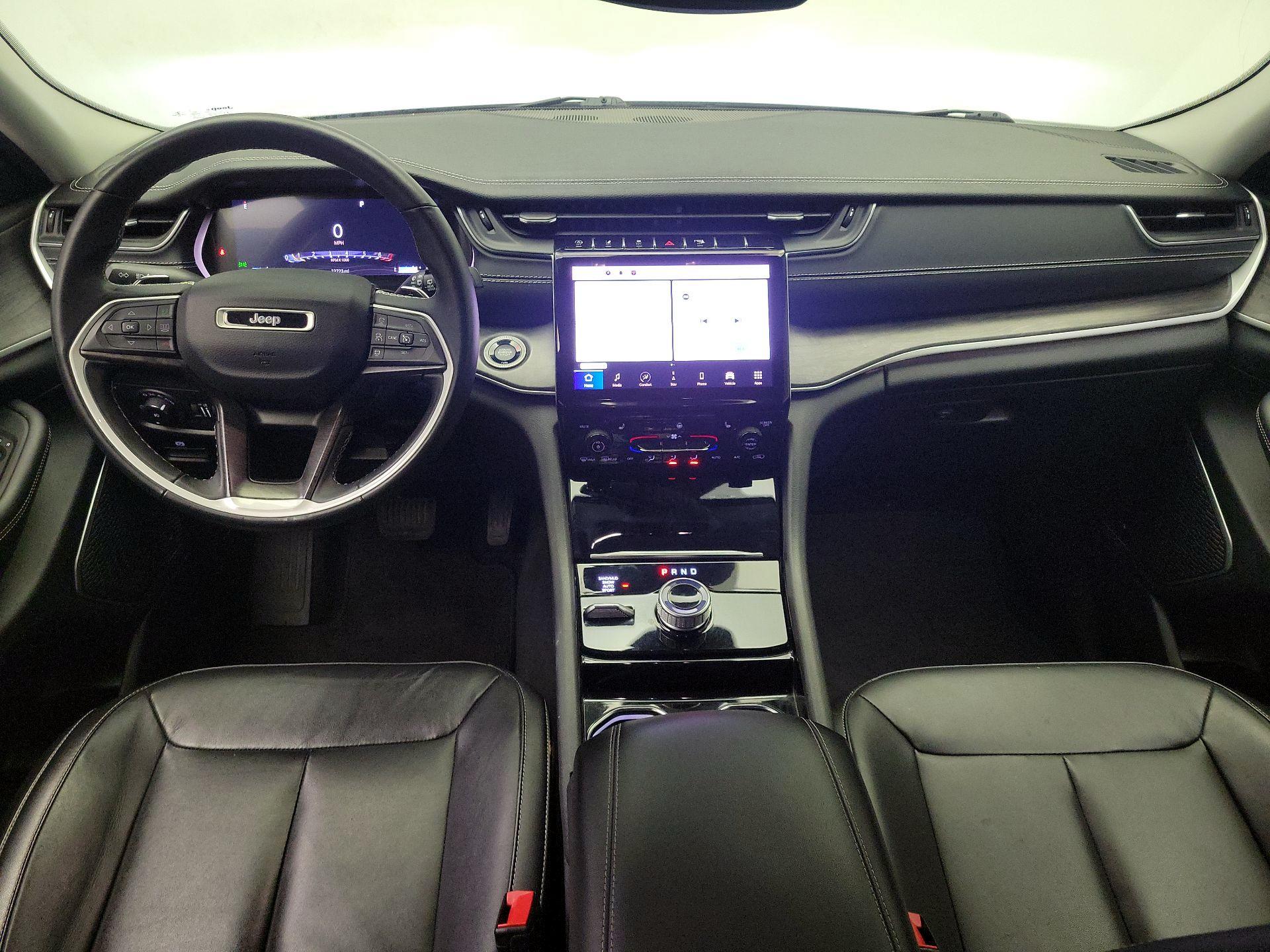 Thumbnail: 2022 Jeep Grand Cherokee - 9