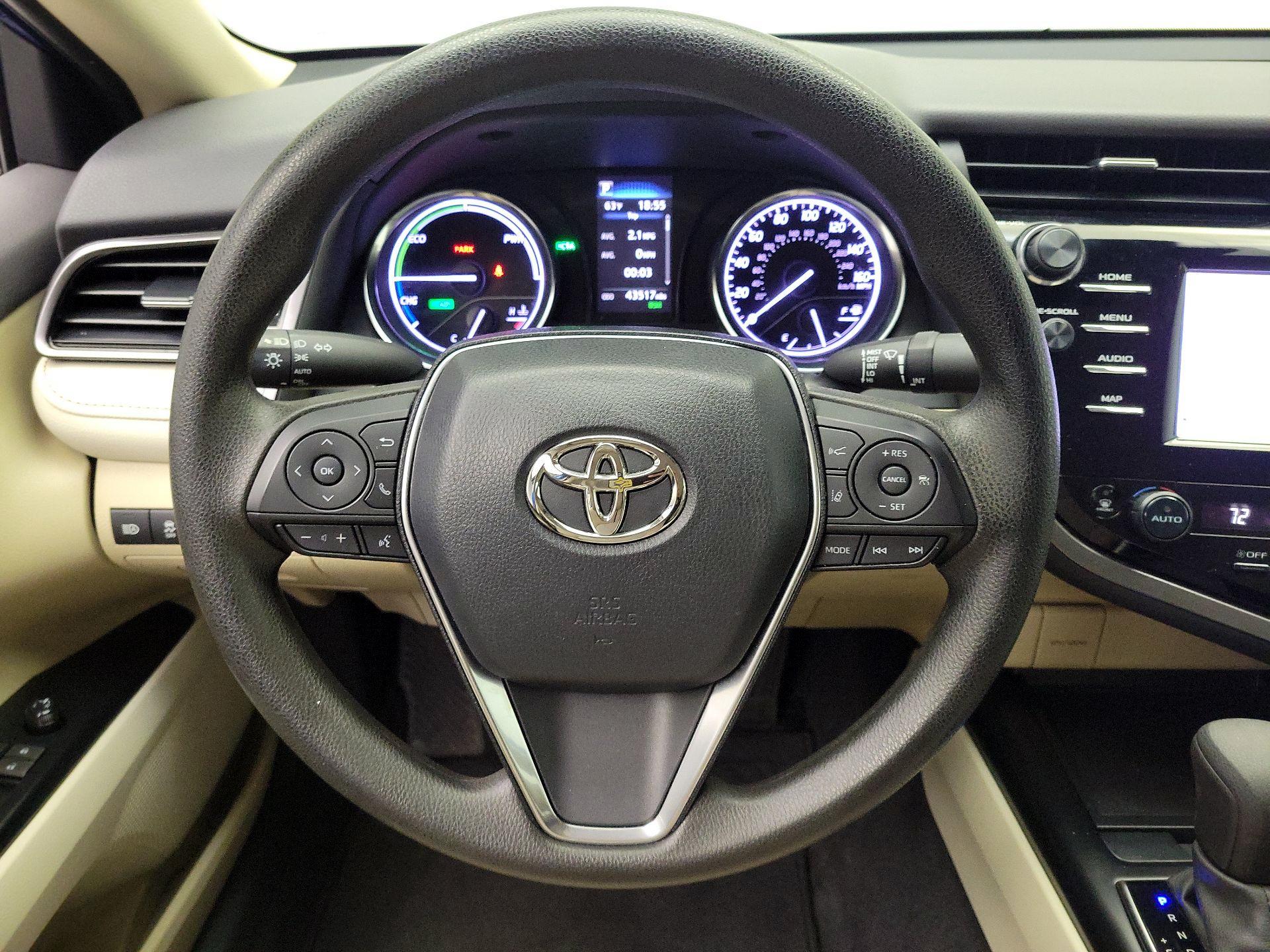 Thumbnail: 2020 Toyota Camry - 10