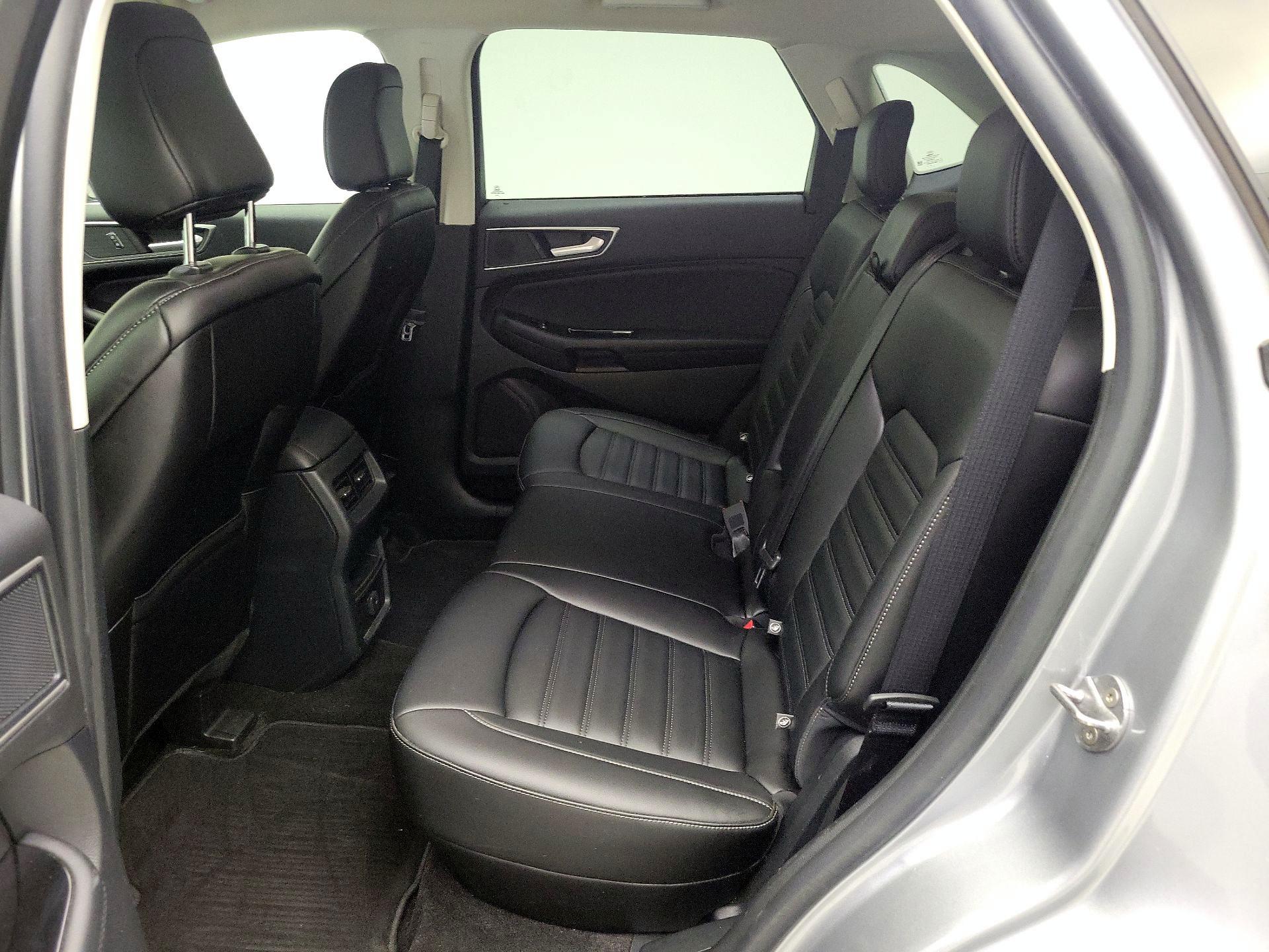 Thumbnail: 2020 Ford Edge - 19