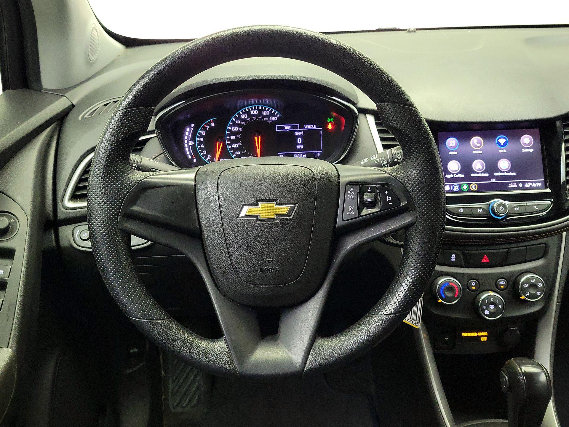 Thumbnail: 2020 Chevrolet Trax - 10