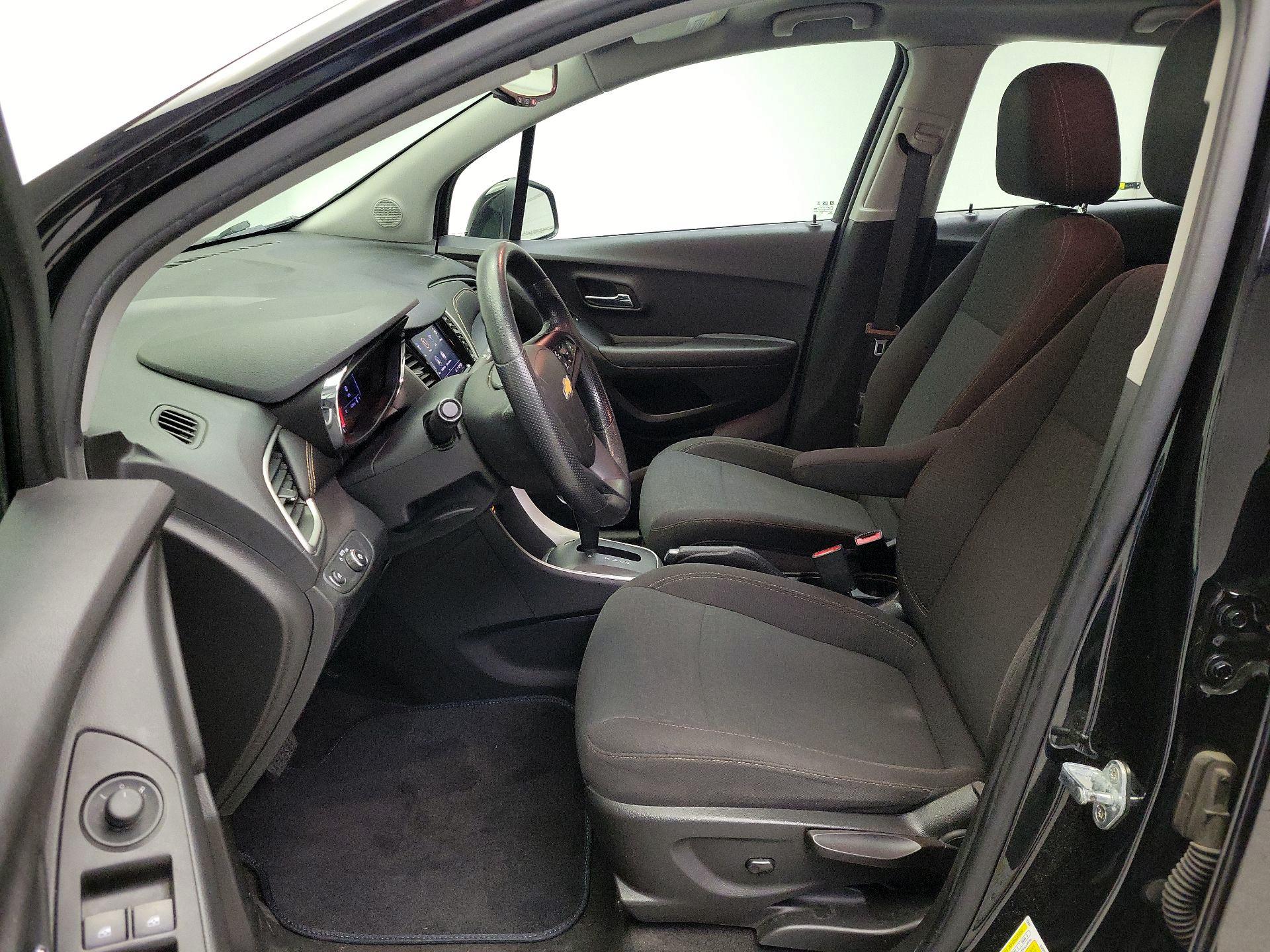 Thumbnail: 2020 Chevrolet Trax - 11