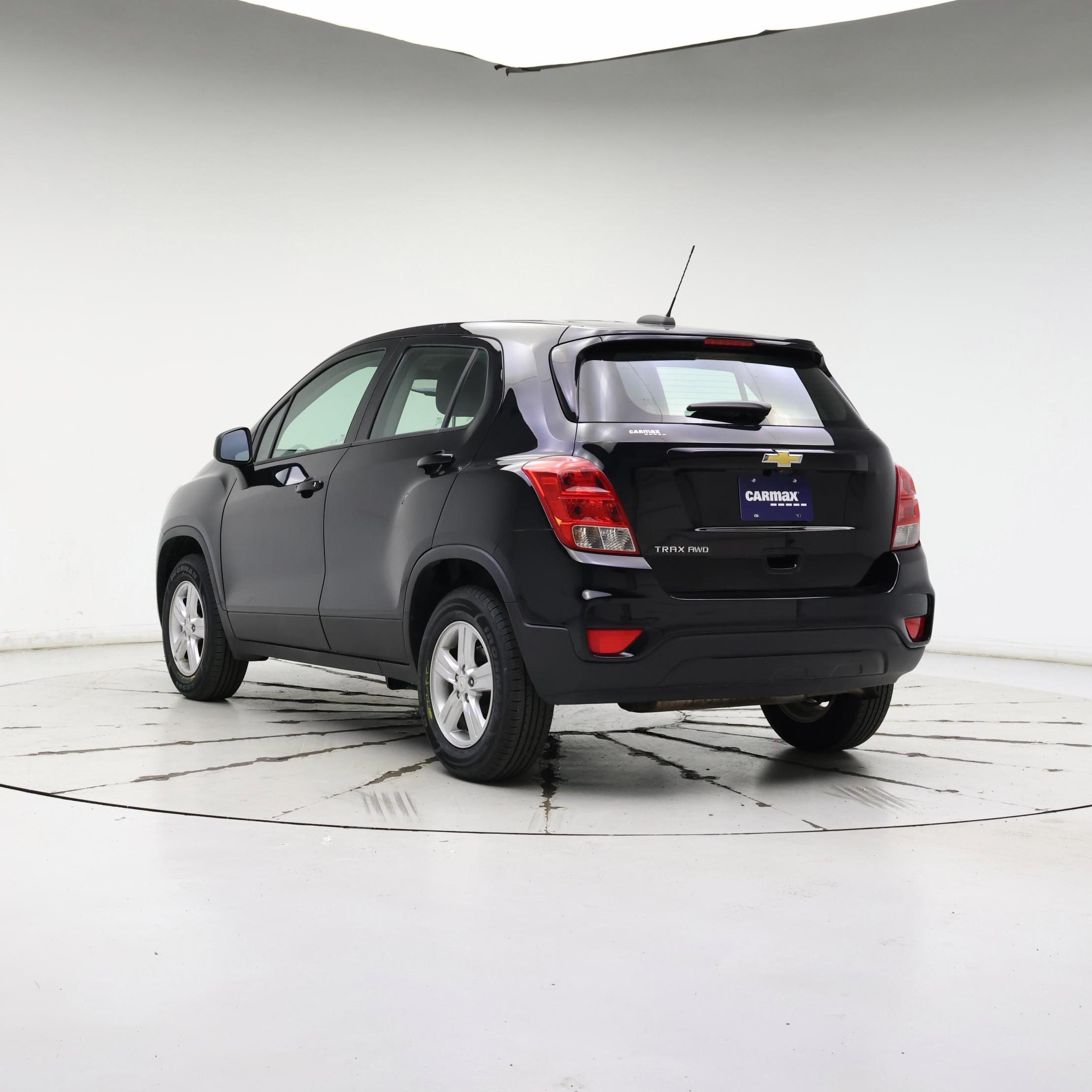 Thumbnail: 2020 Chevrolet Trax - 2