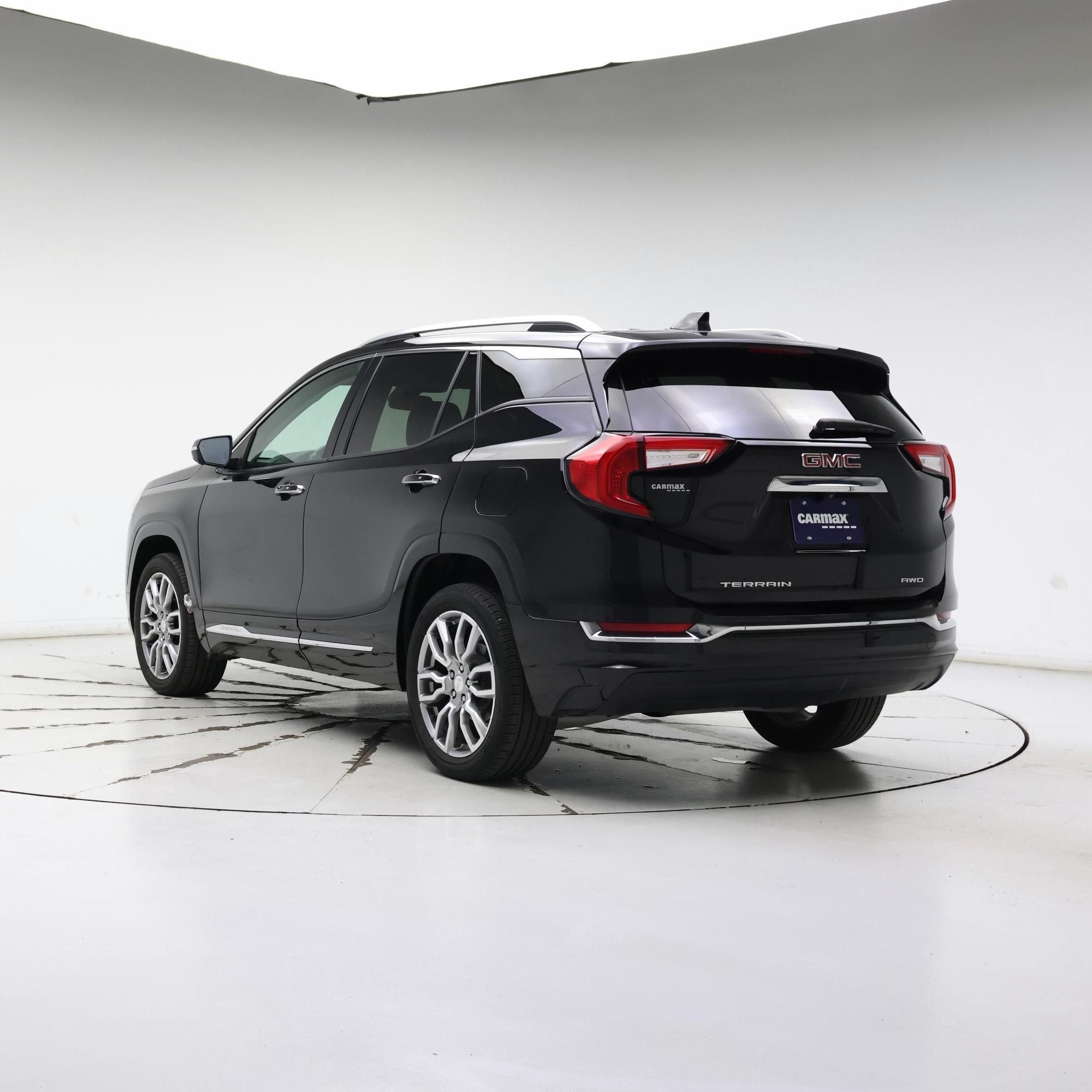 Thumbnail: 2022 GMC Terrain - 2