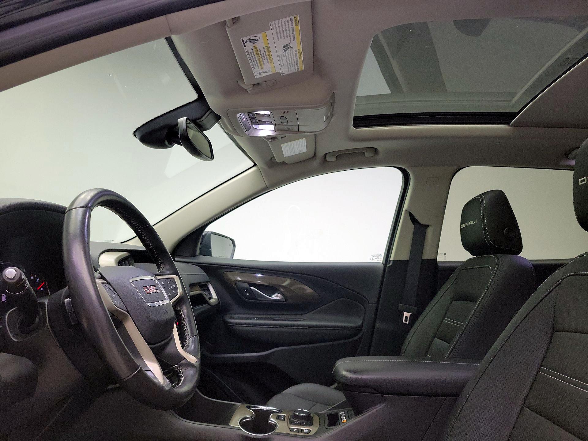 Thumbnail: 2022 GMC Terrain - 19