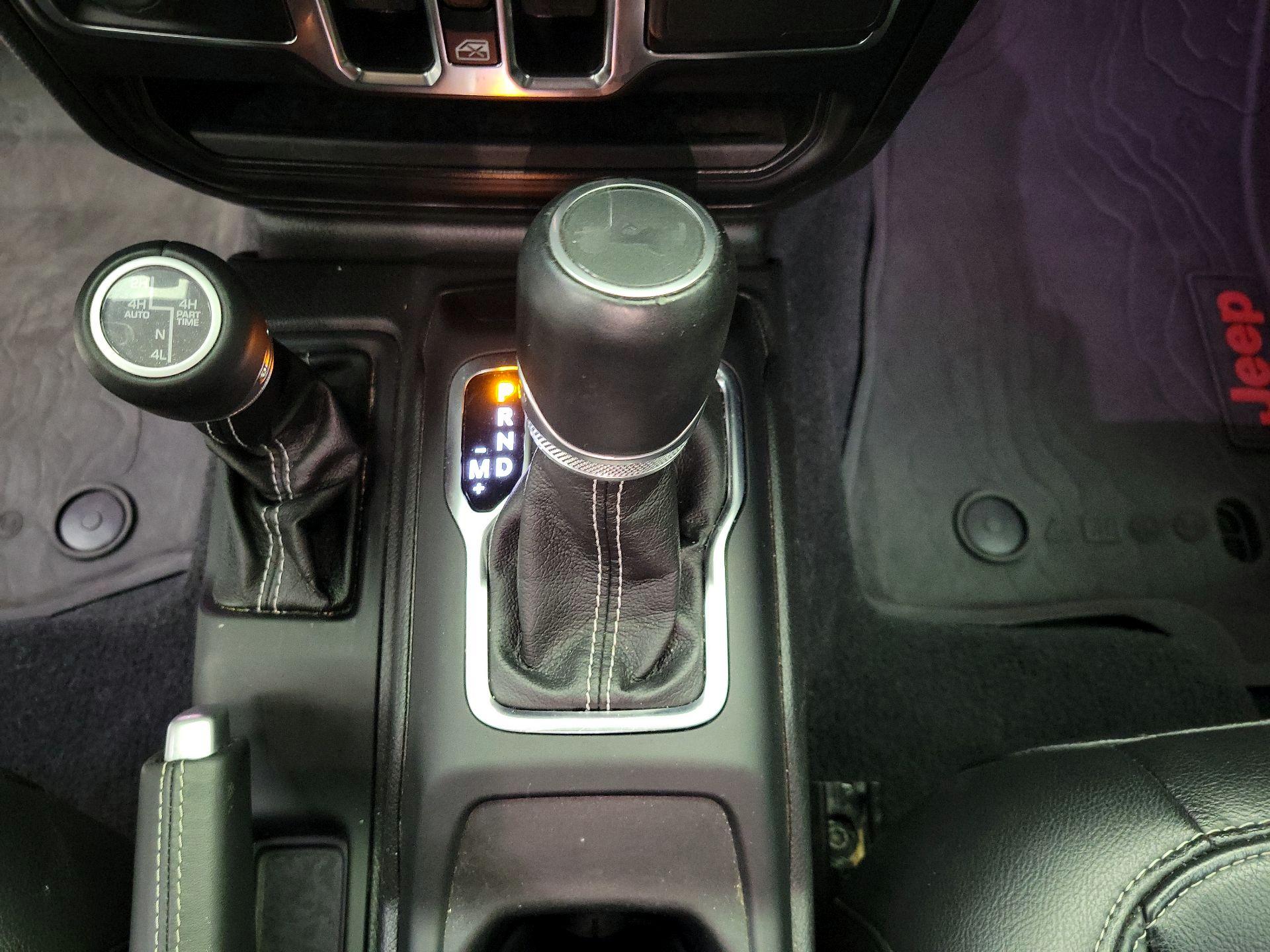 Thumbnail: 2023 Jeep Wrangler - 18