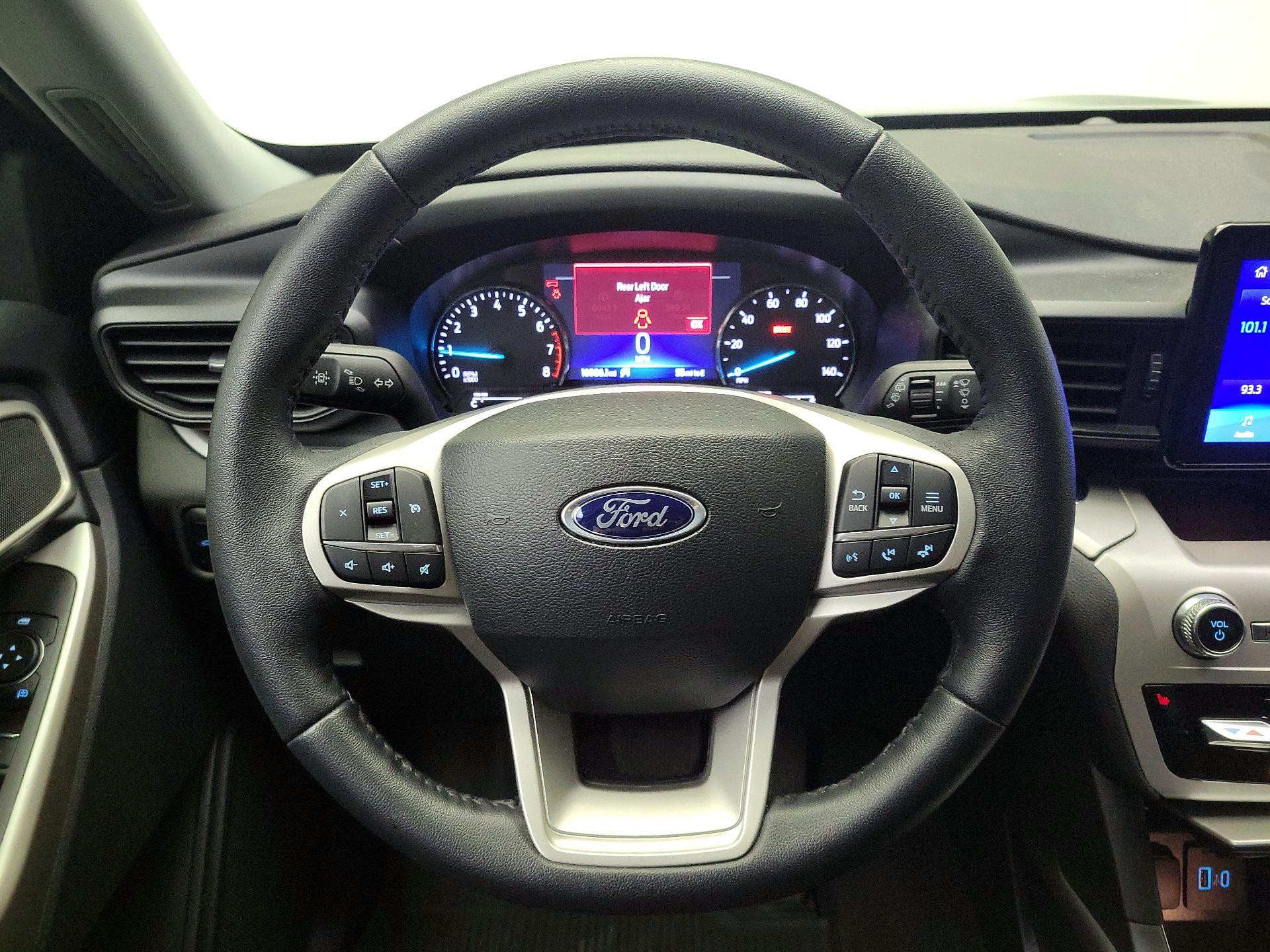 Thumbnail: 2023 Ford Explorer - 10