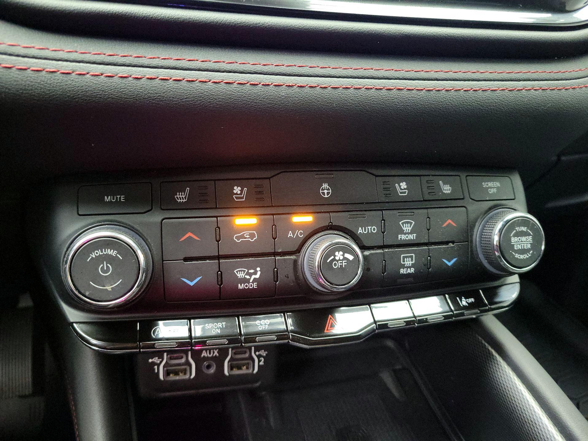 Thumbnail: 2023 Dodge Durango - 17