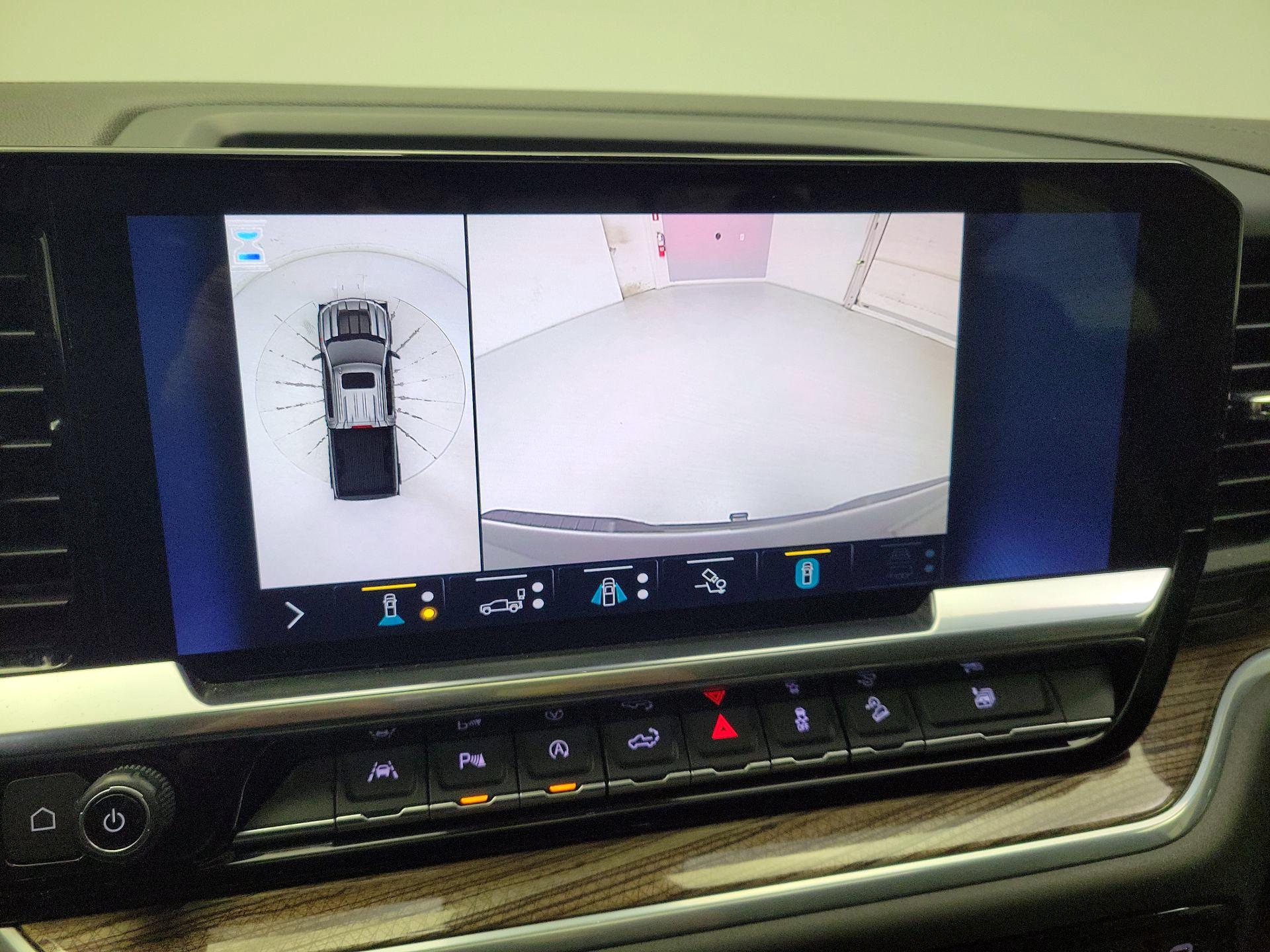 Thumbnail: 2022 Chevrolet Silverado 1500 - 14