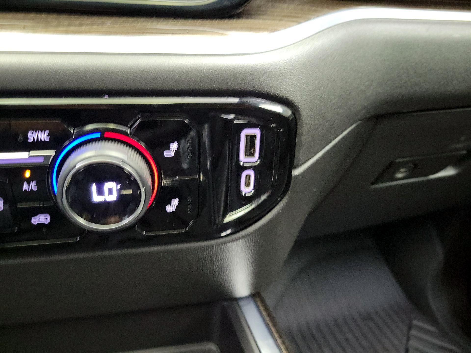 Thumbnail: 2022 Chevrolet Silverado 1500 - 18