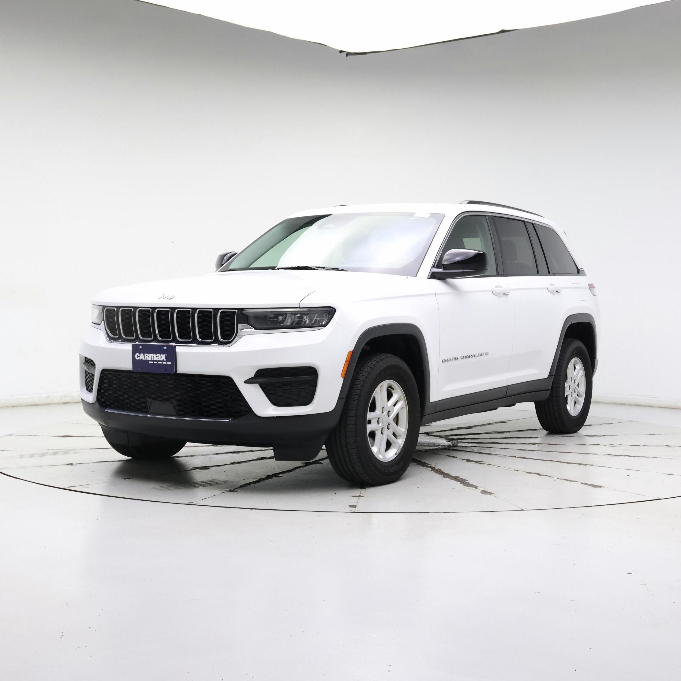 Thumbnail: 2023 Jeep Grand Cherokee - 4