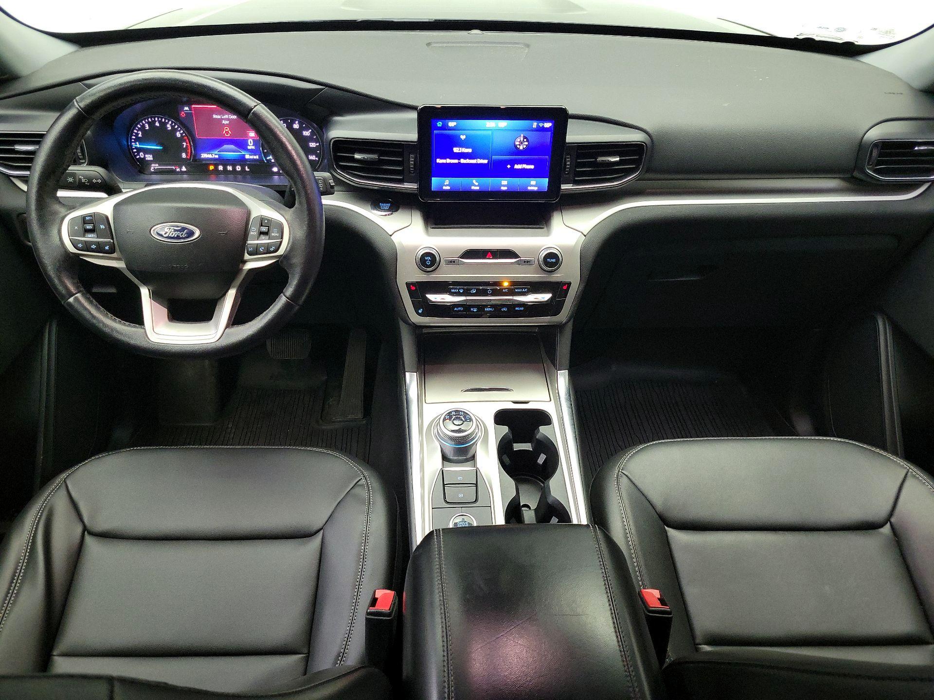 Thumbnail: 2022 Ford Explorer - 9