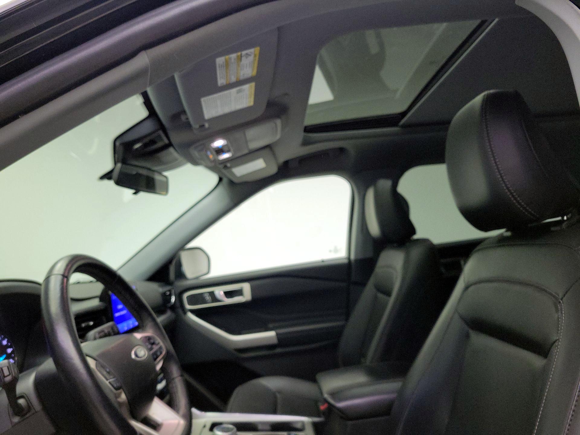 Thumbnail: 2022 Ford Explorer - 19