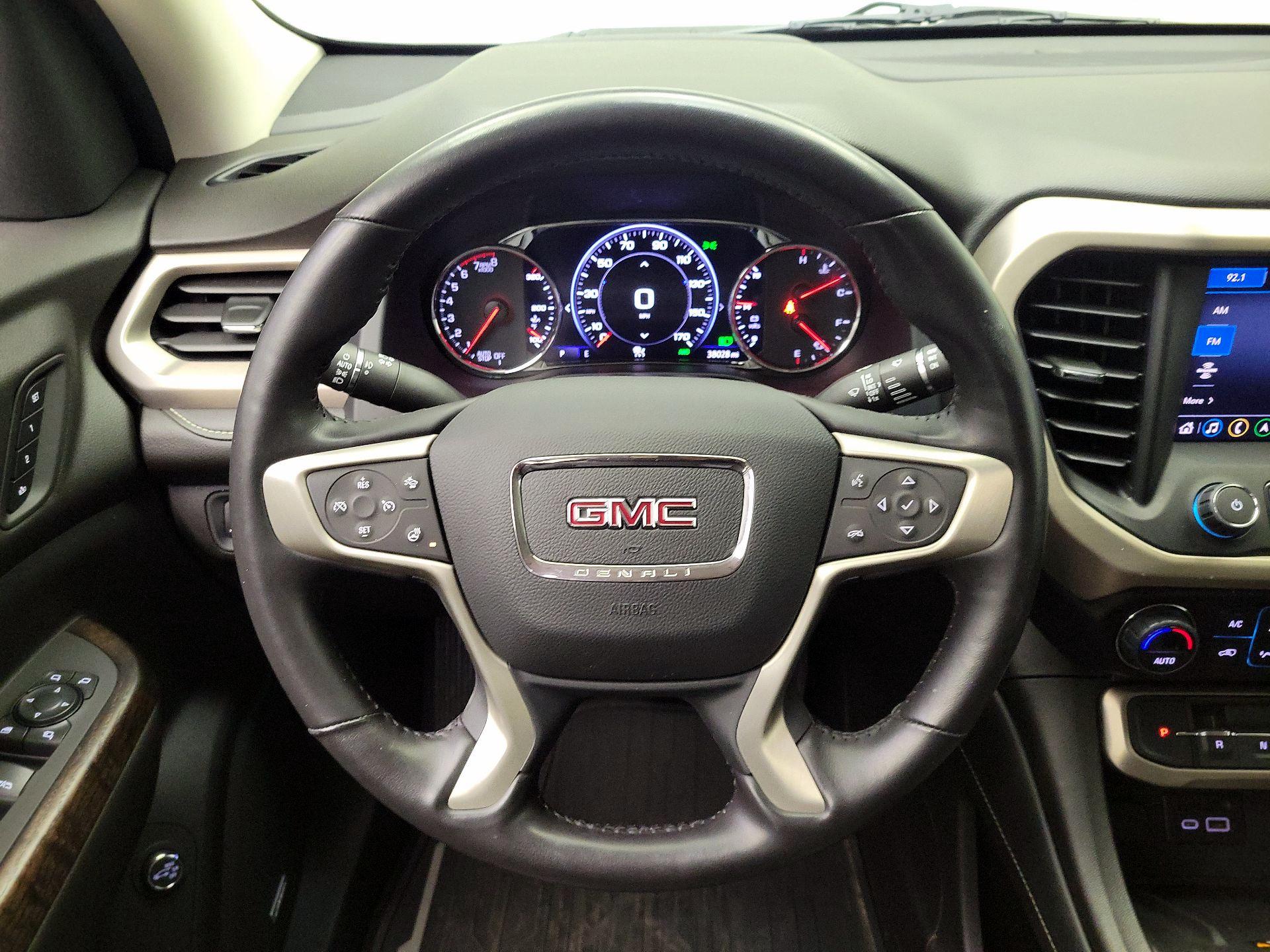 Thumbnail: 2022 GMC Acadia - 10