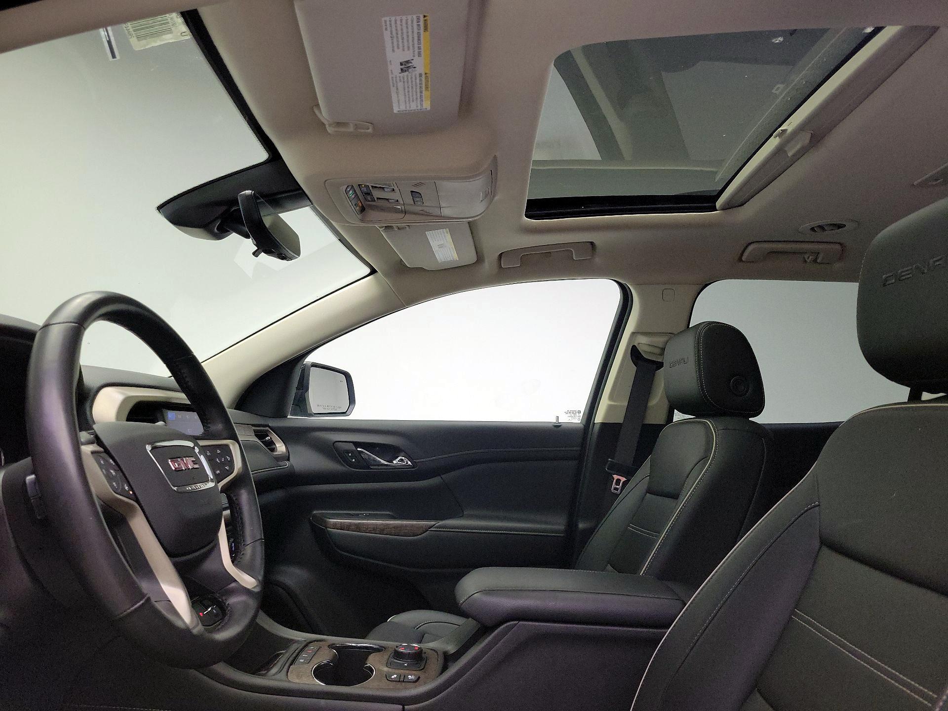 Thumbnail: 2022 GMC Acadia - 18