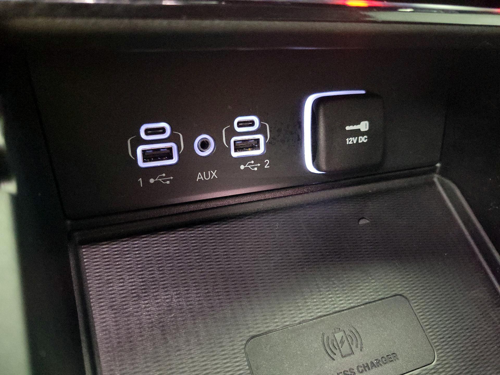 Thumbnail: 2023 Jeep Grand Cherokee - 18