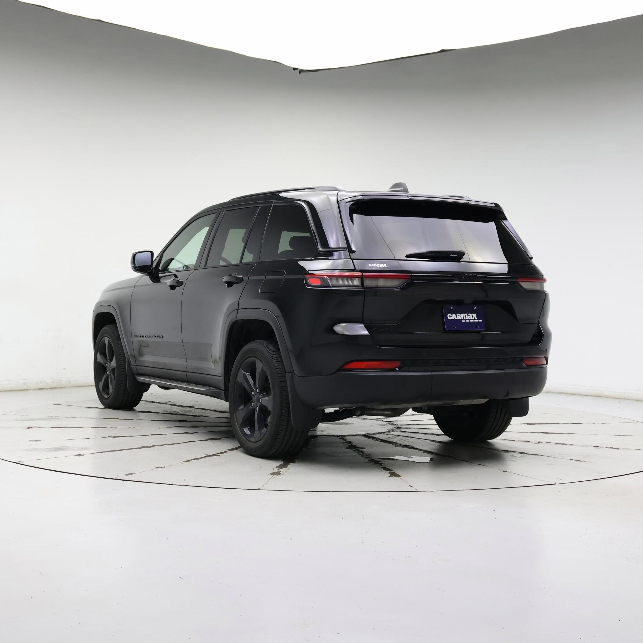 Thumbnail: 2023 Jeep Grand Cherokee - 2