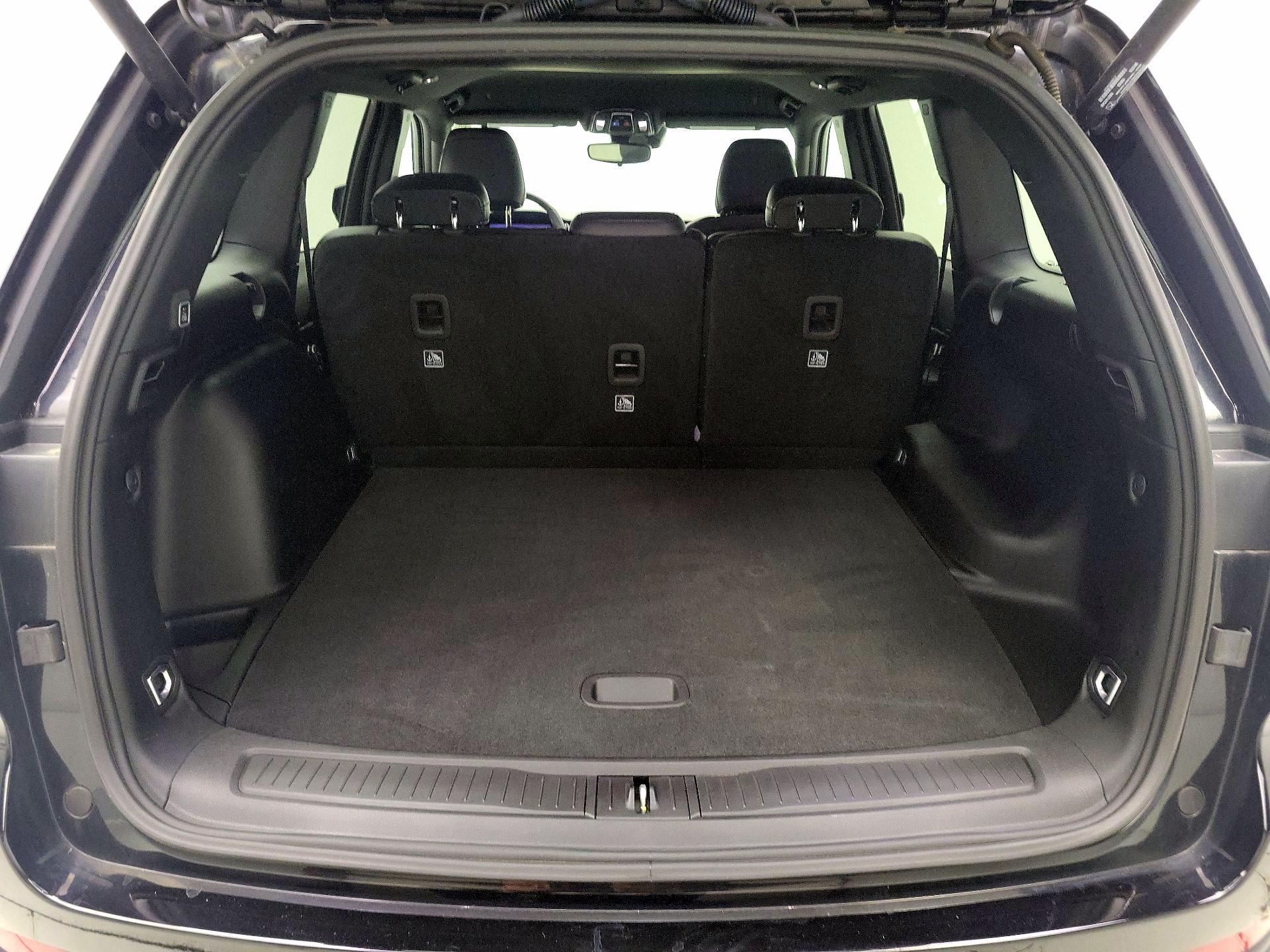 Thumbnail: 2023 Jeep Grand Cherokee - 20