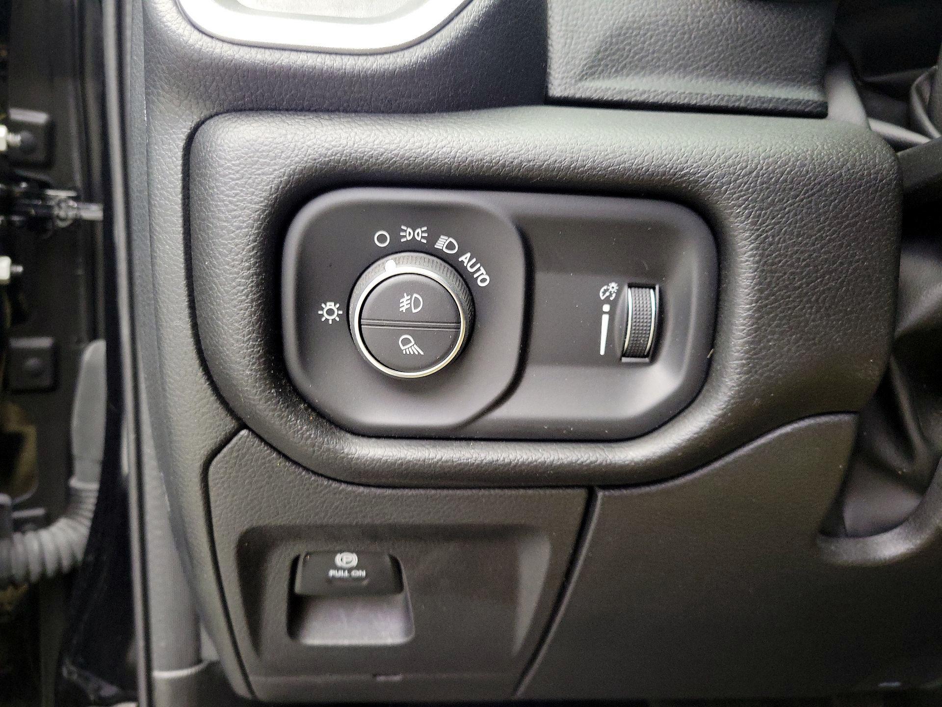 Thumbnail: 2023 RAM 1500 - 13