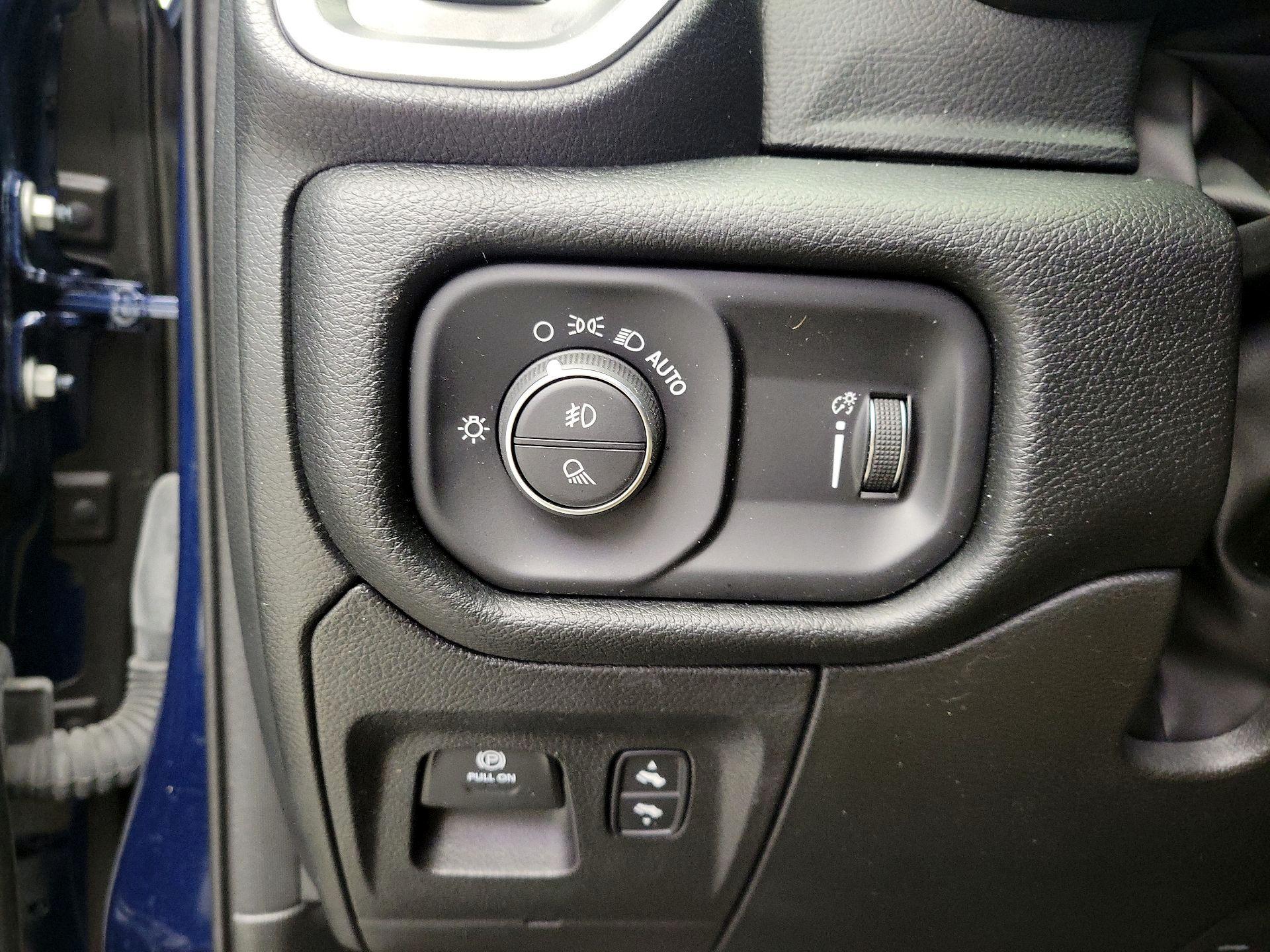 Thumbnail: 2022 RAM 1500 - 13