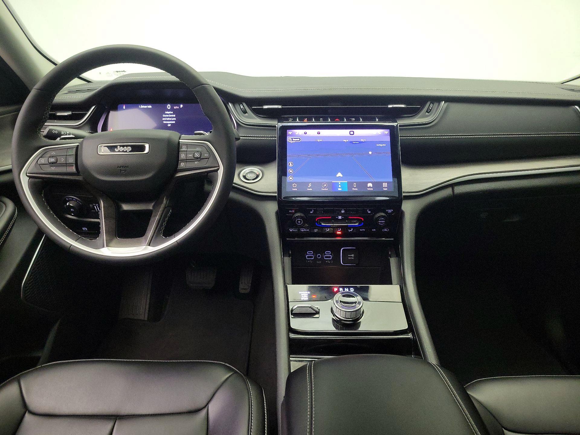 Thumbnail: 2023 Jeep Grand Cherokee - 9