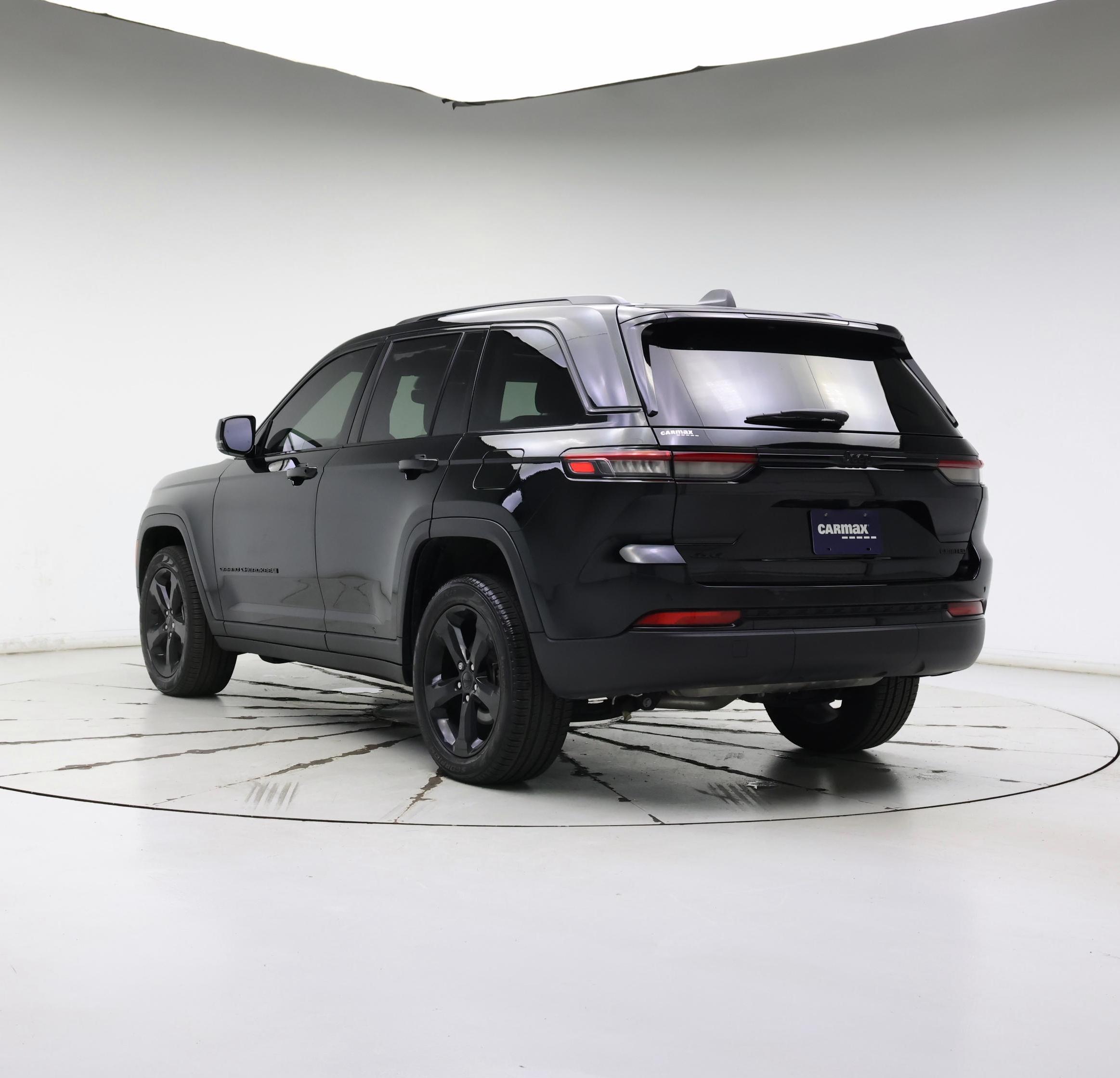 Thumbnail: 2023 Jeep Grand Cherokee - 2