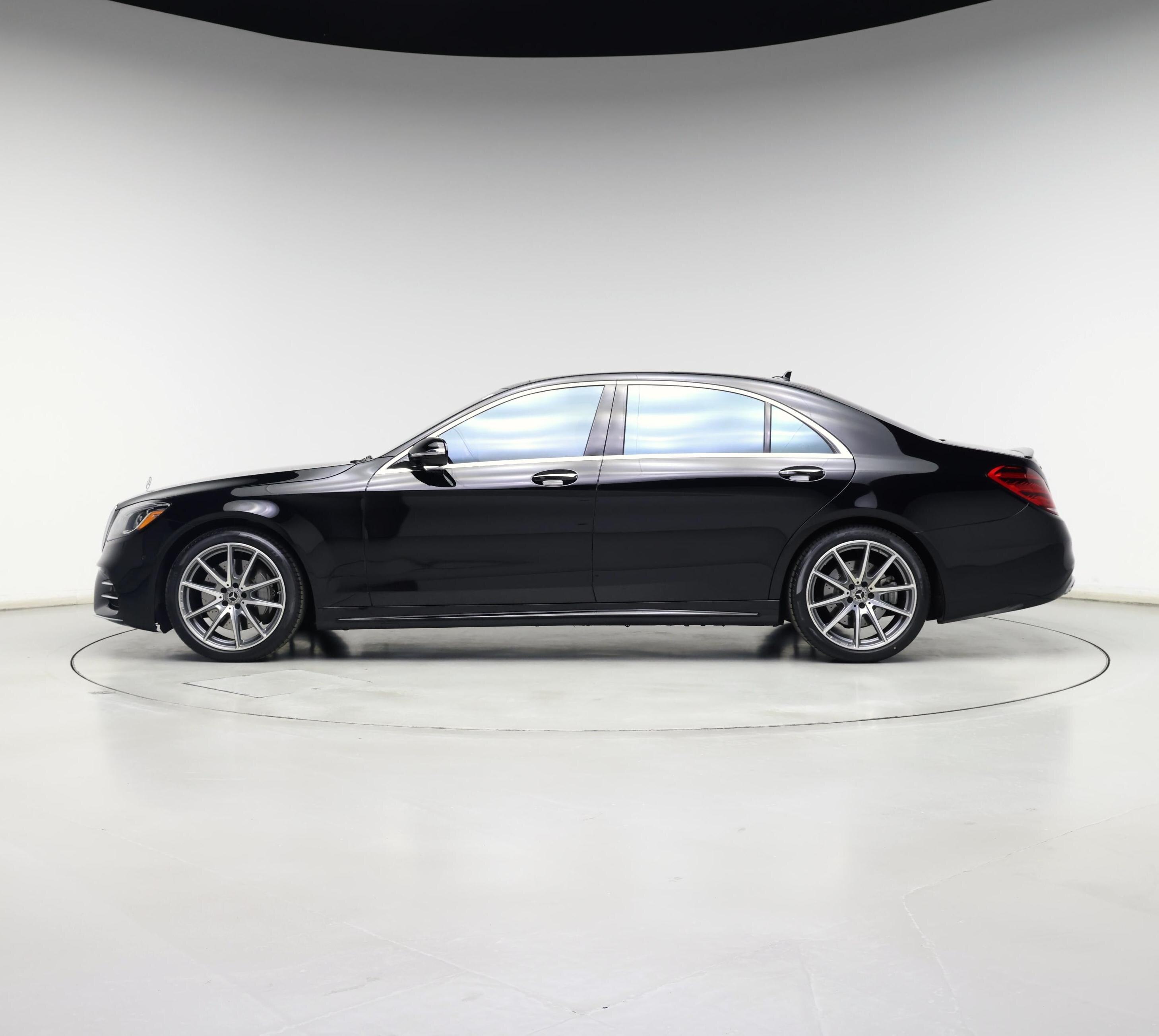 Thumbnail: 2020 Mercedes-Benz S-Class - 3