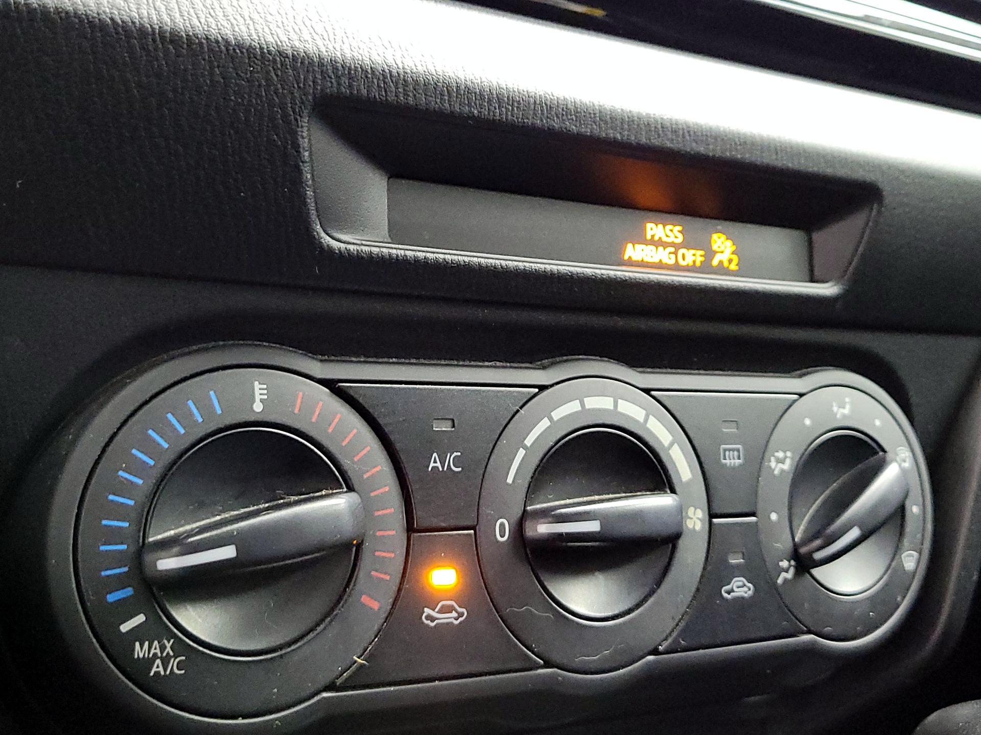 Thumbnail: 2014 Mazda Mazda3 - 15