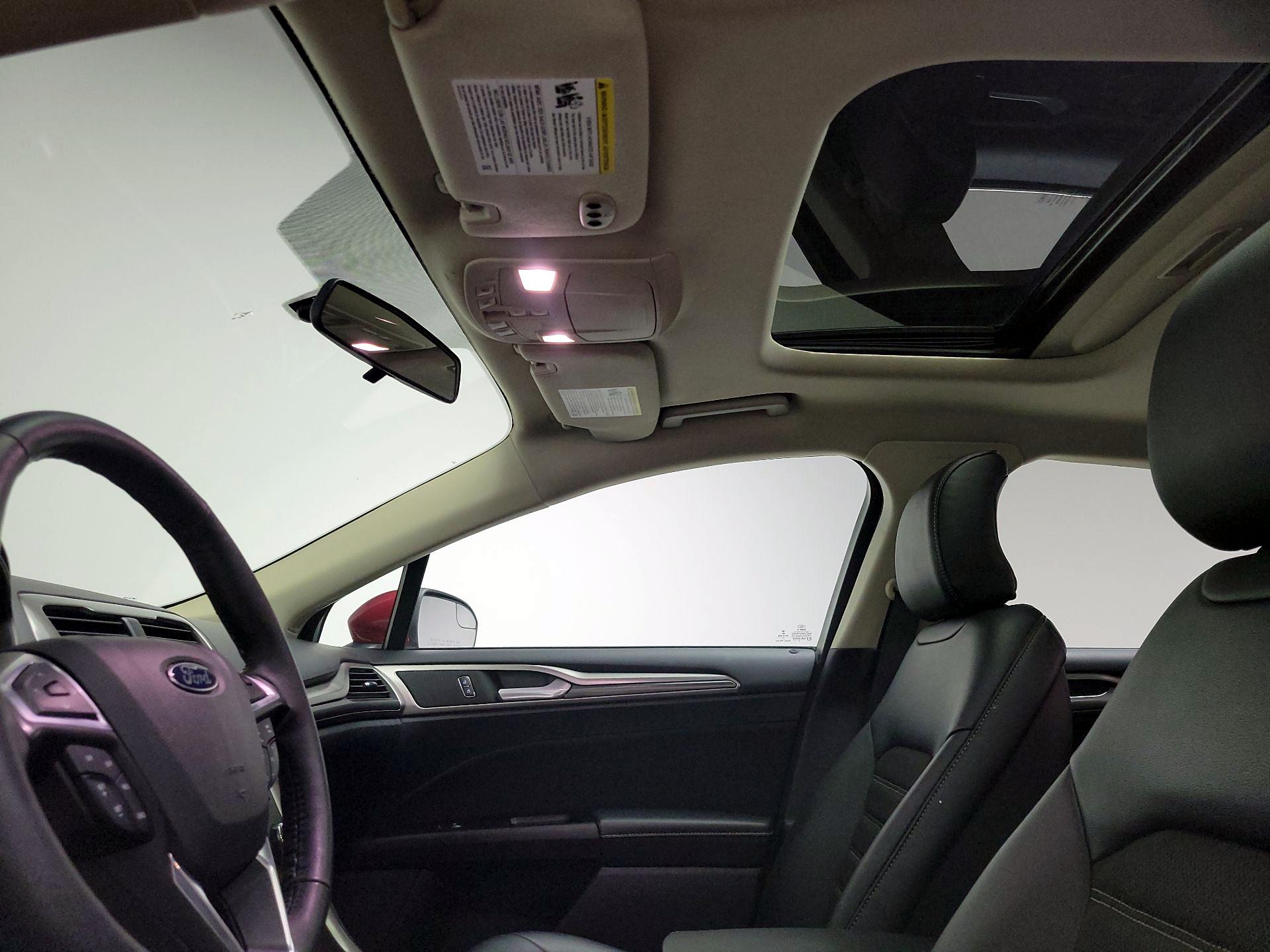 Thumbnail: 2017 Ford Fusion - 19