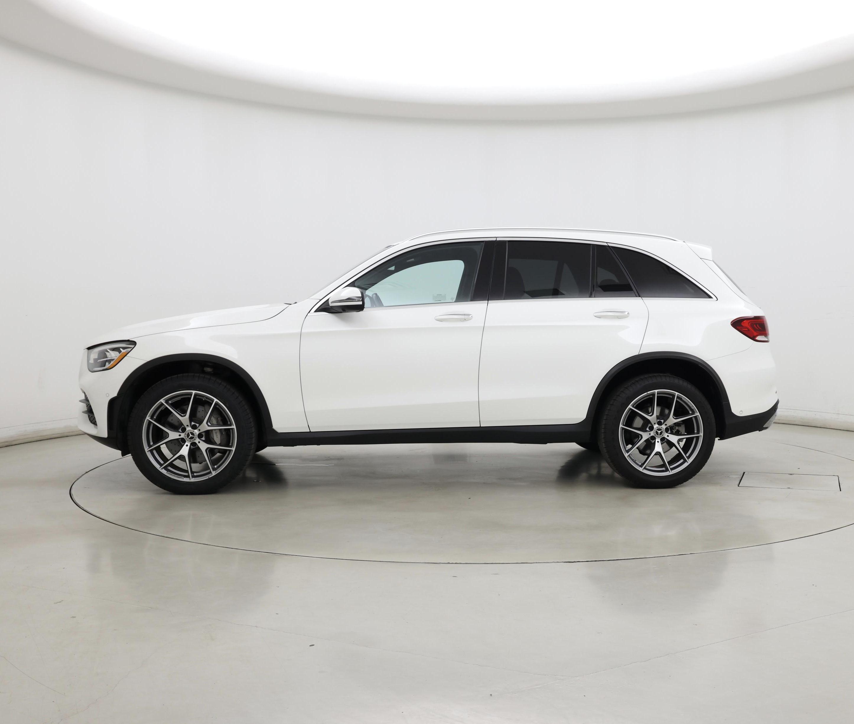 Thumbnail: 2022 Mercedes-Benz GLC - 3