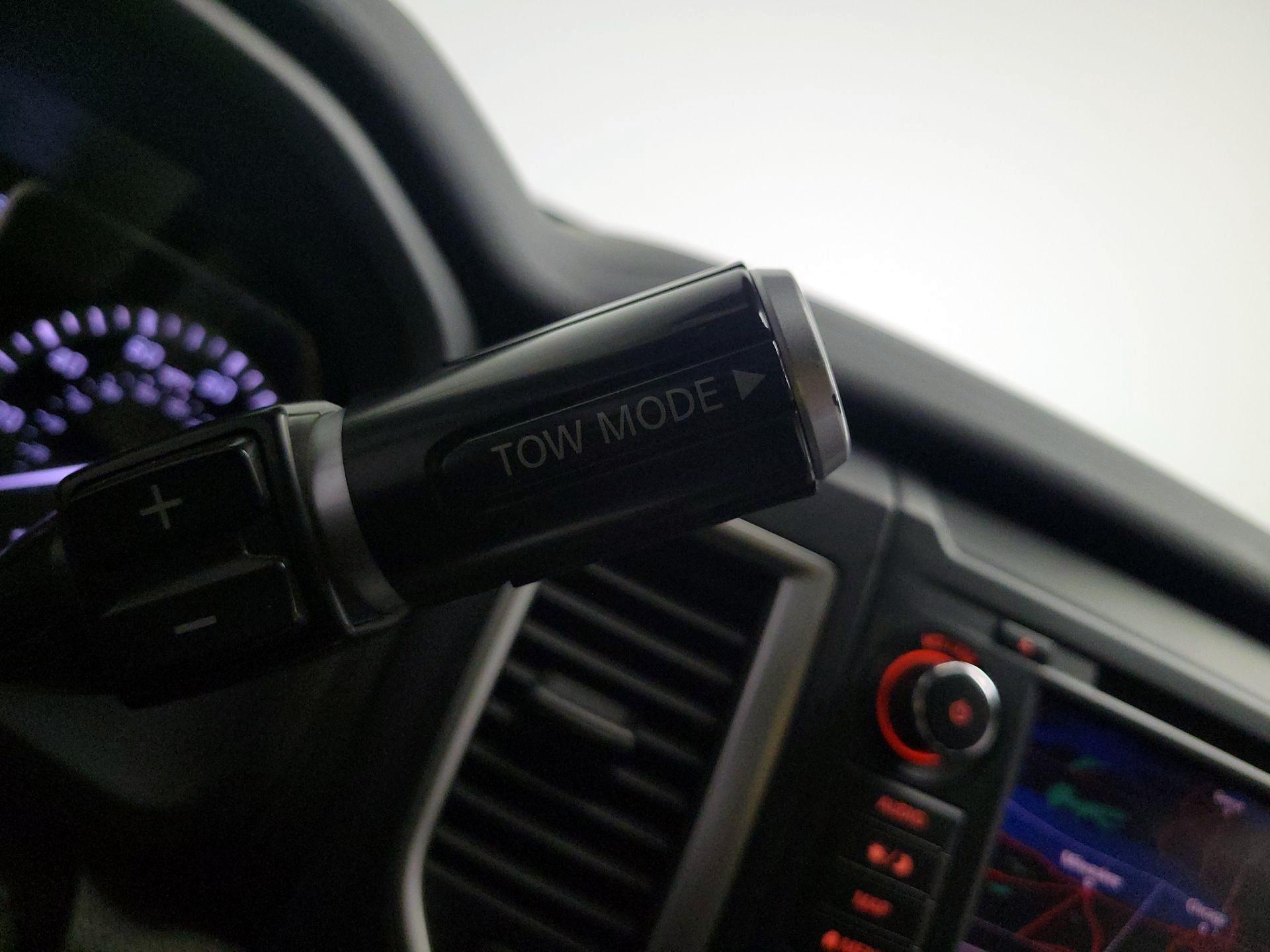 Thumbnail: 2019 Nissan Titan - 15