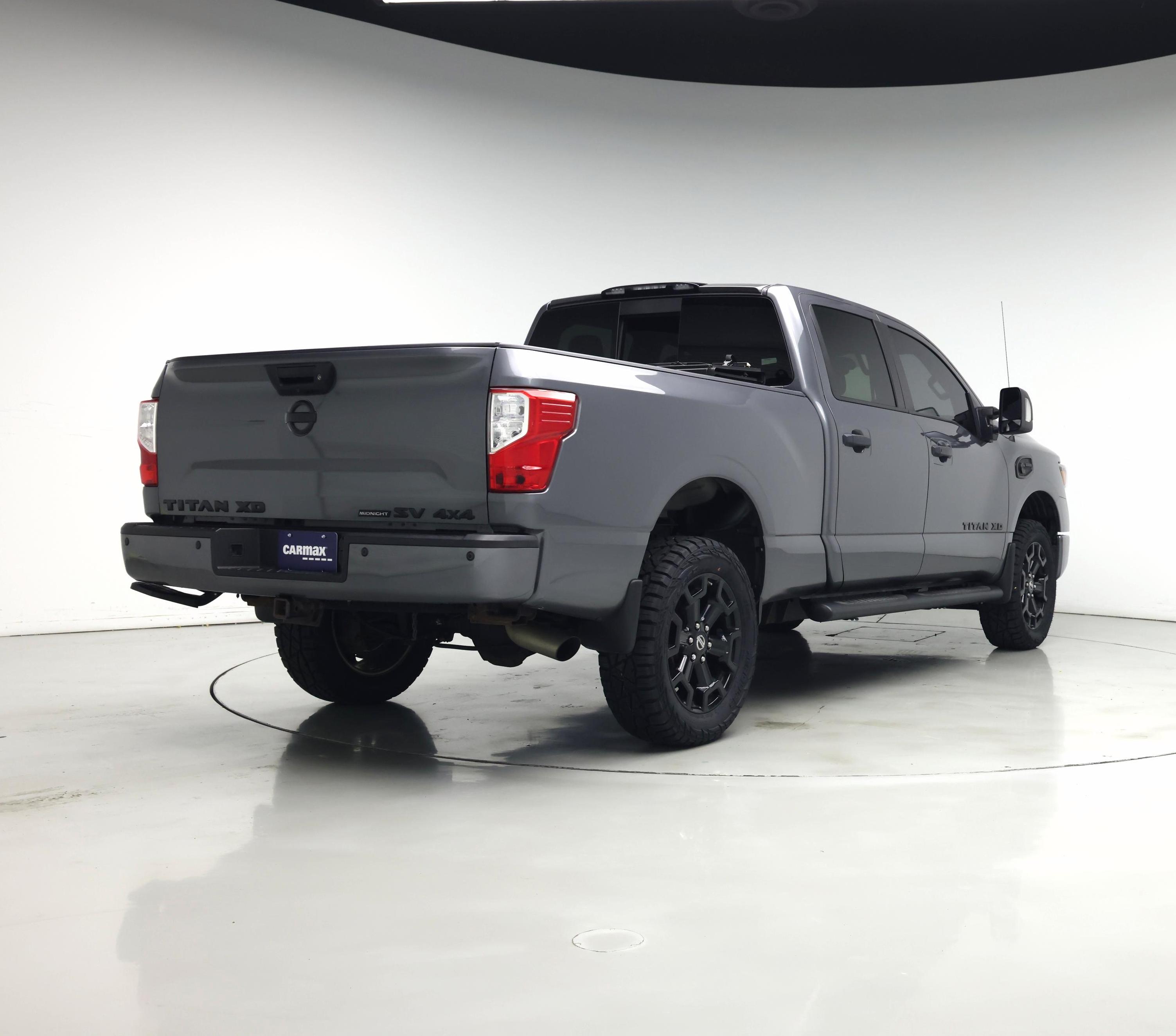 Thumbnail: 2019 Nissan Titan - 8