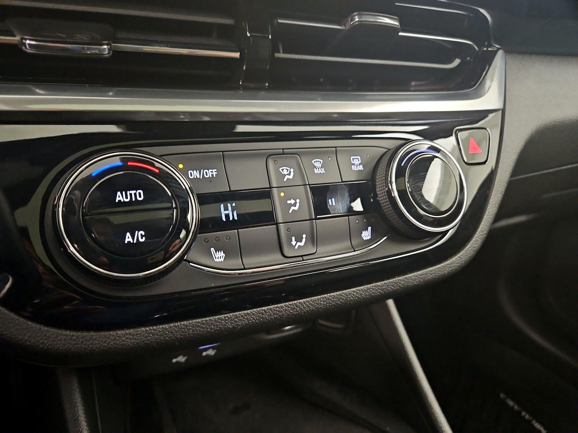 Thumbnail: 2024 Buick Envista - 16