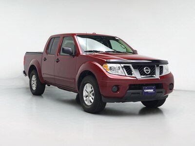 Red 2014 Nissan Frontier SV