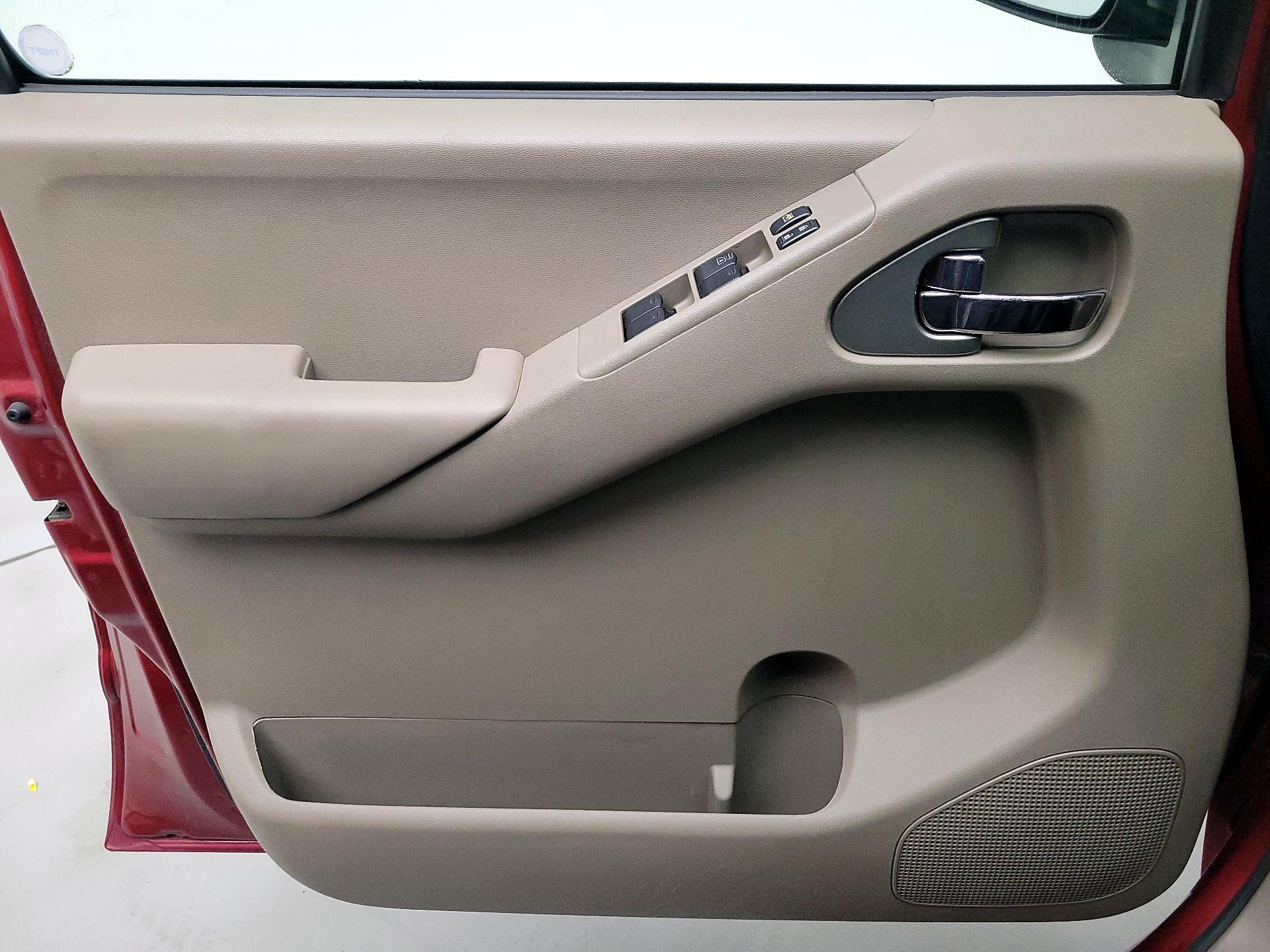 Thumbnail: 2014 Nissan Frontier - 12