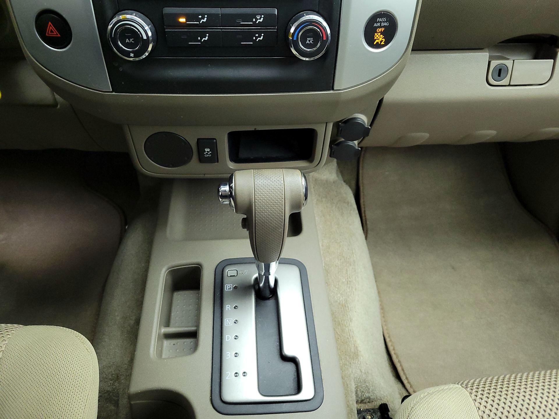 Thumbnail: 2014 Nissan Frontier - 15