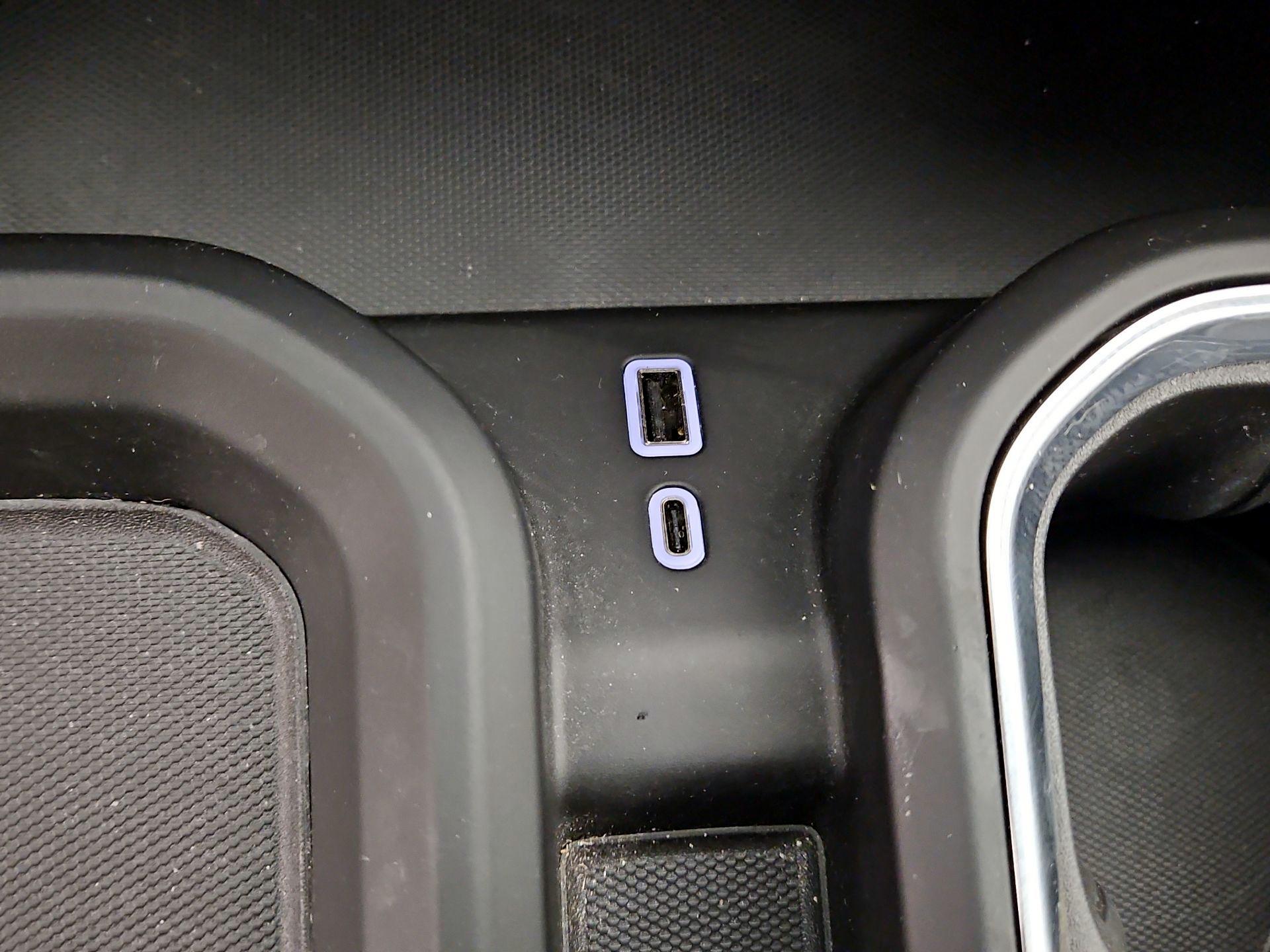 Thumbnail: 2024 GMC Sierra 2500 - 18