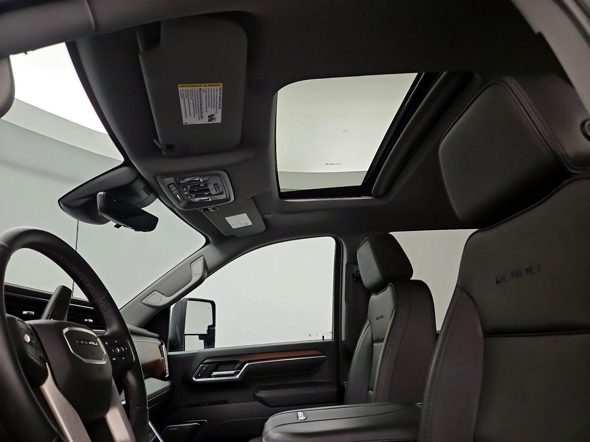 Thumbnail: 2024 GMC Sierra 2500 - 19