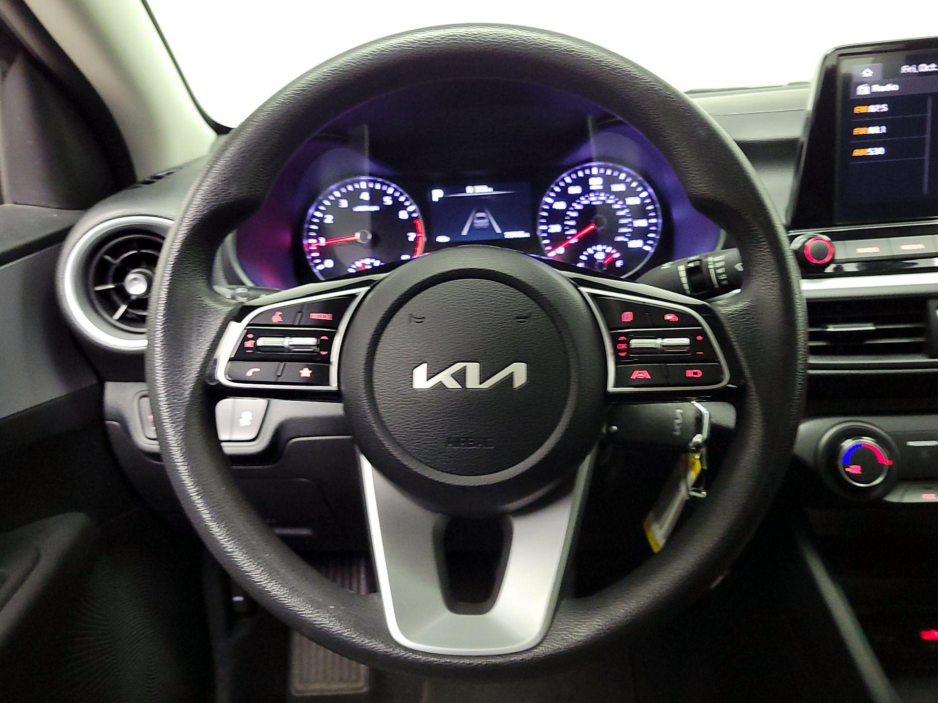 Thumbnail: 2024 Kia Forte - 10