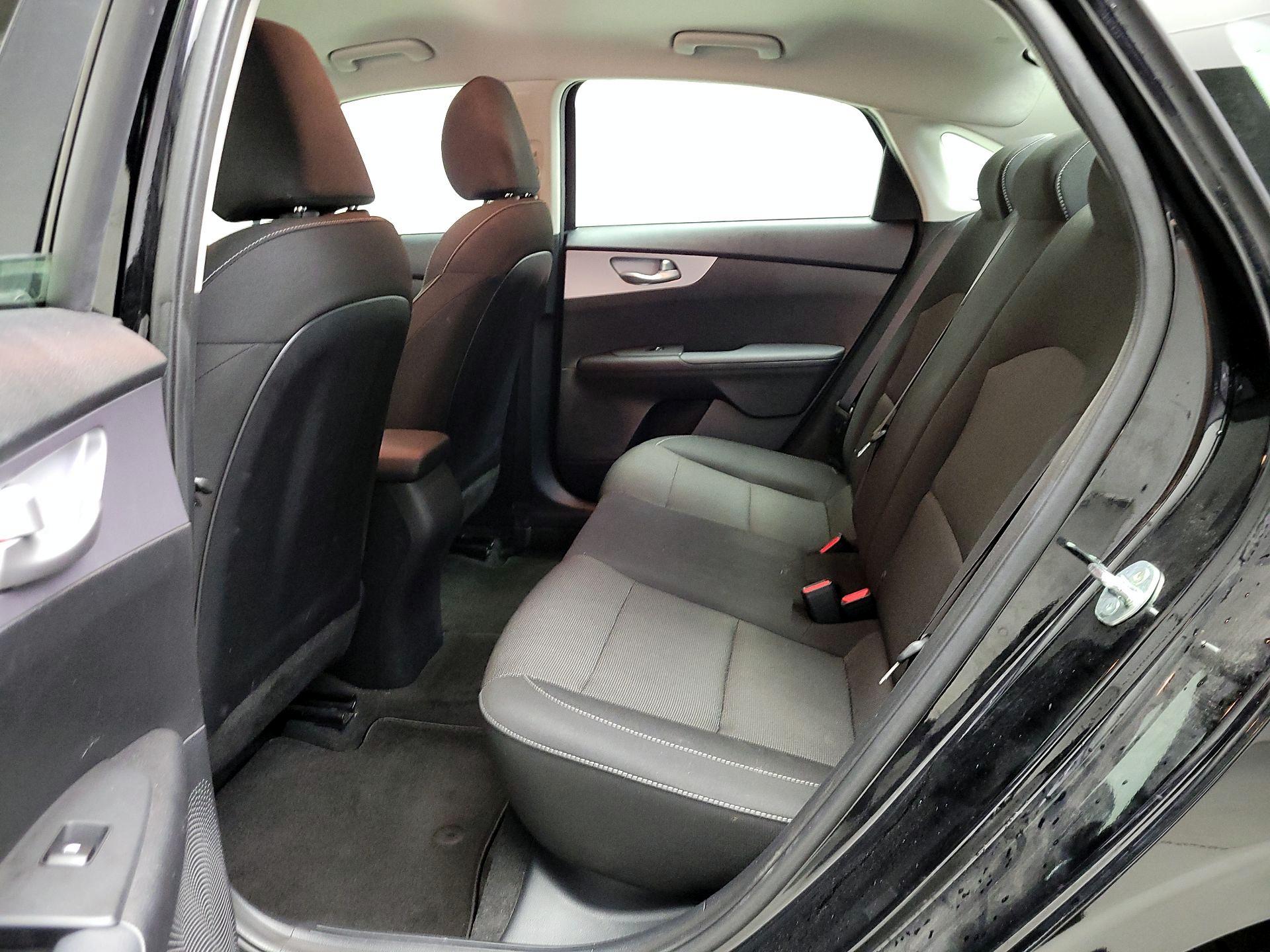 Thumbnail: 2024 Kia Forte - 19