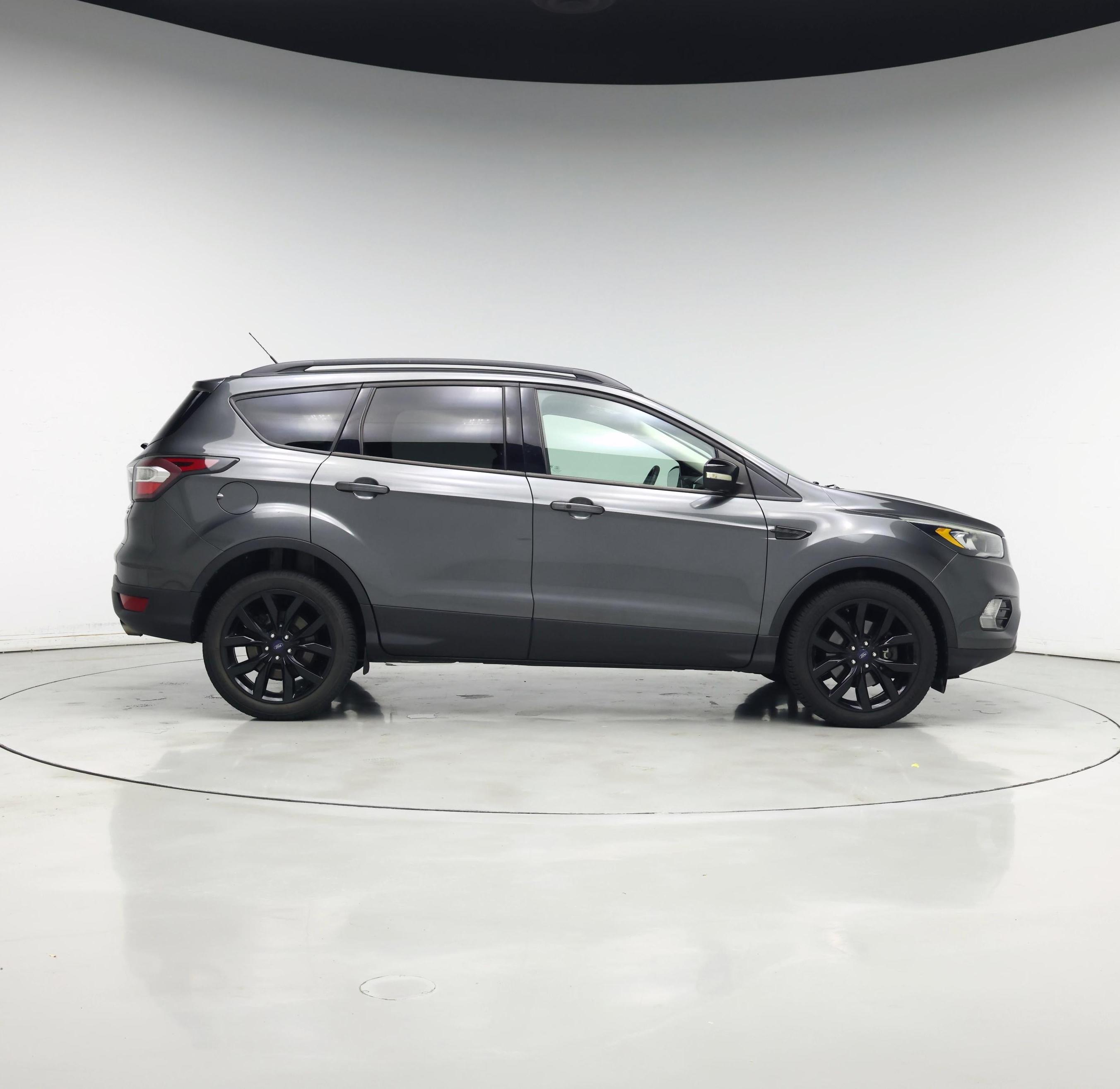 Thumbnail: 2017 Ford Escape - 7