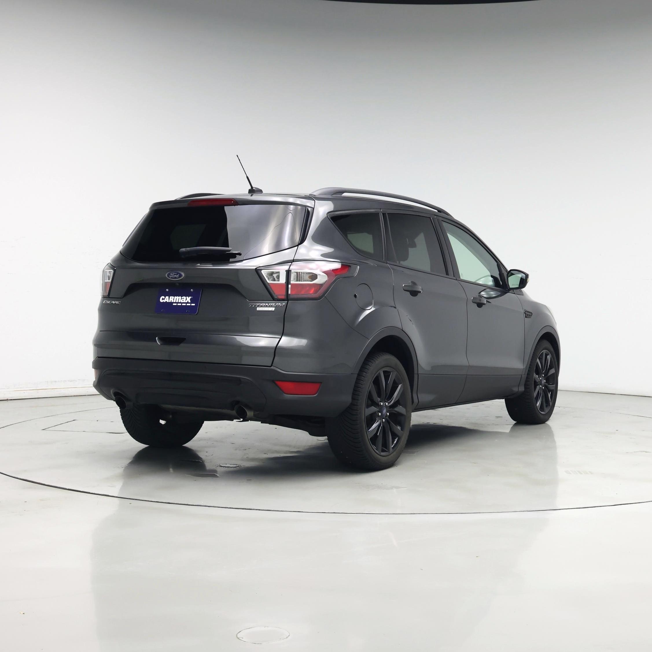 Thumbnail: 2017 Ford Escape - 8