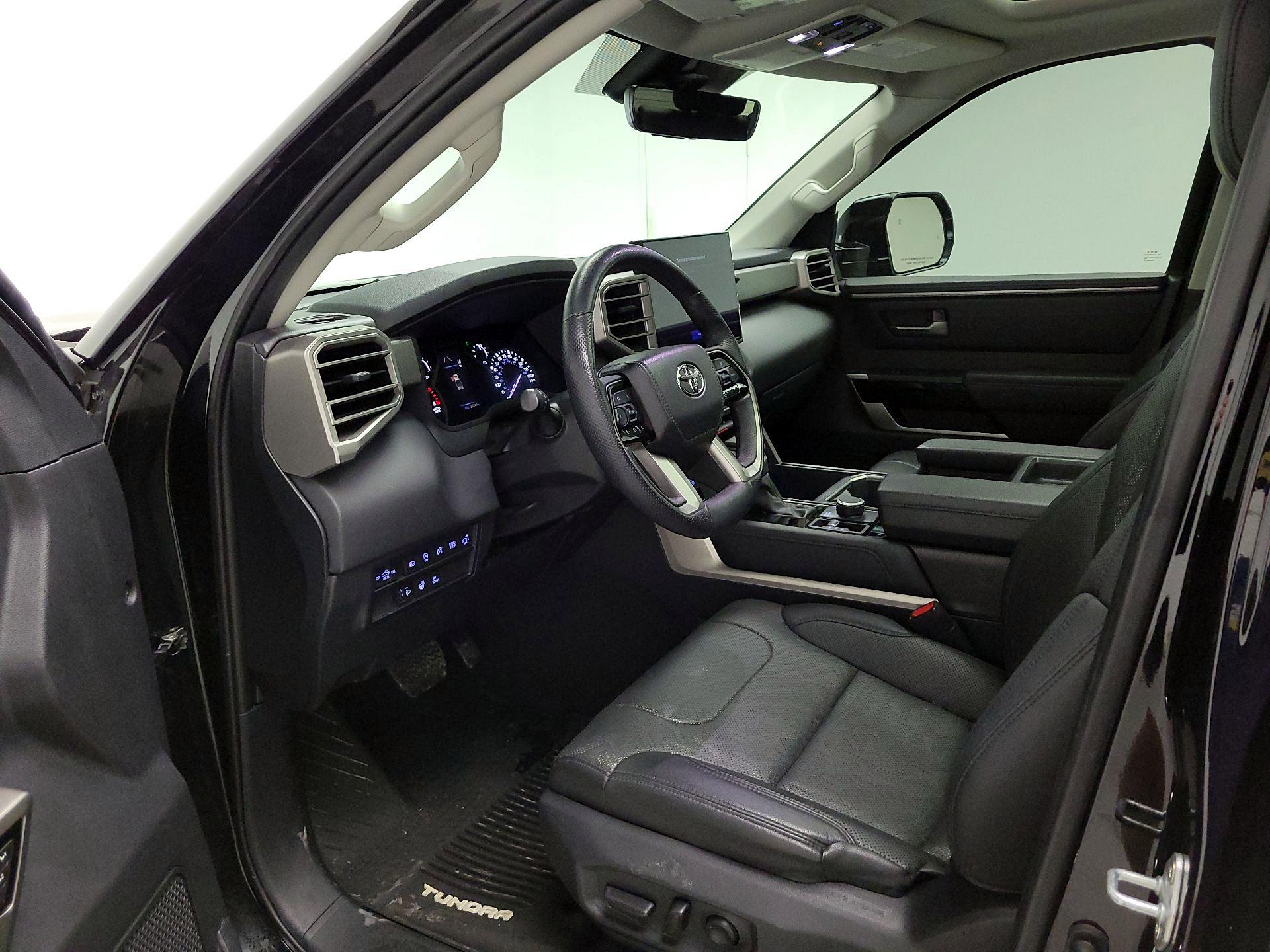 Thumbnail: 2022 Toyota Tundra - 11