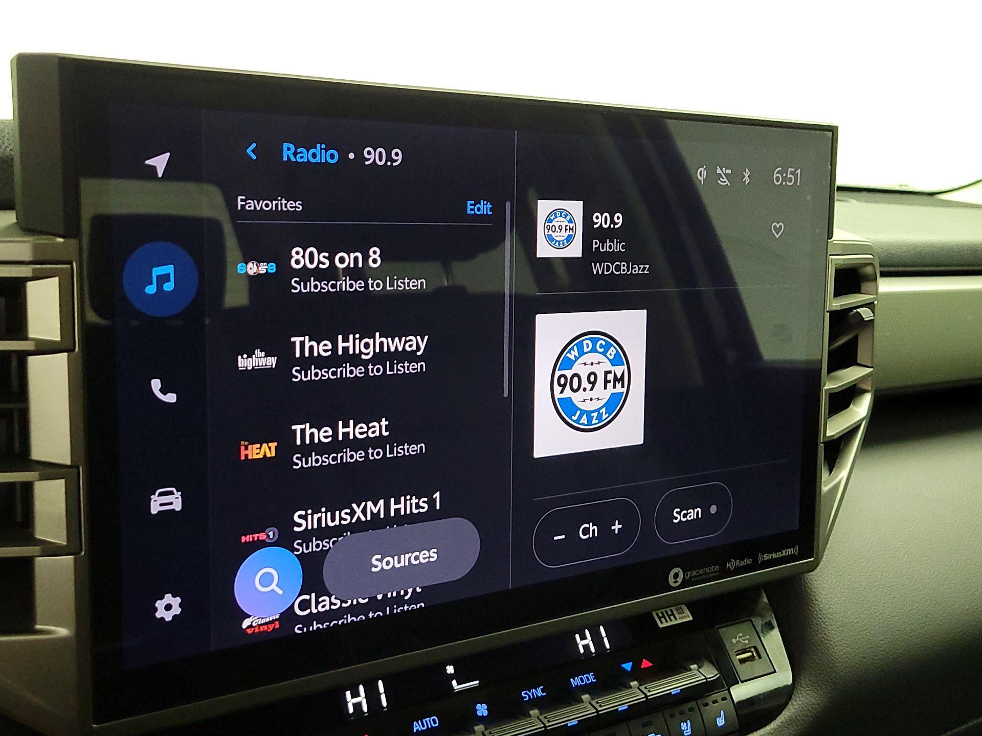 Thumbnail: 2022 Toyota Tundra - 15