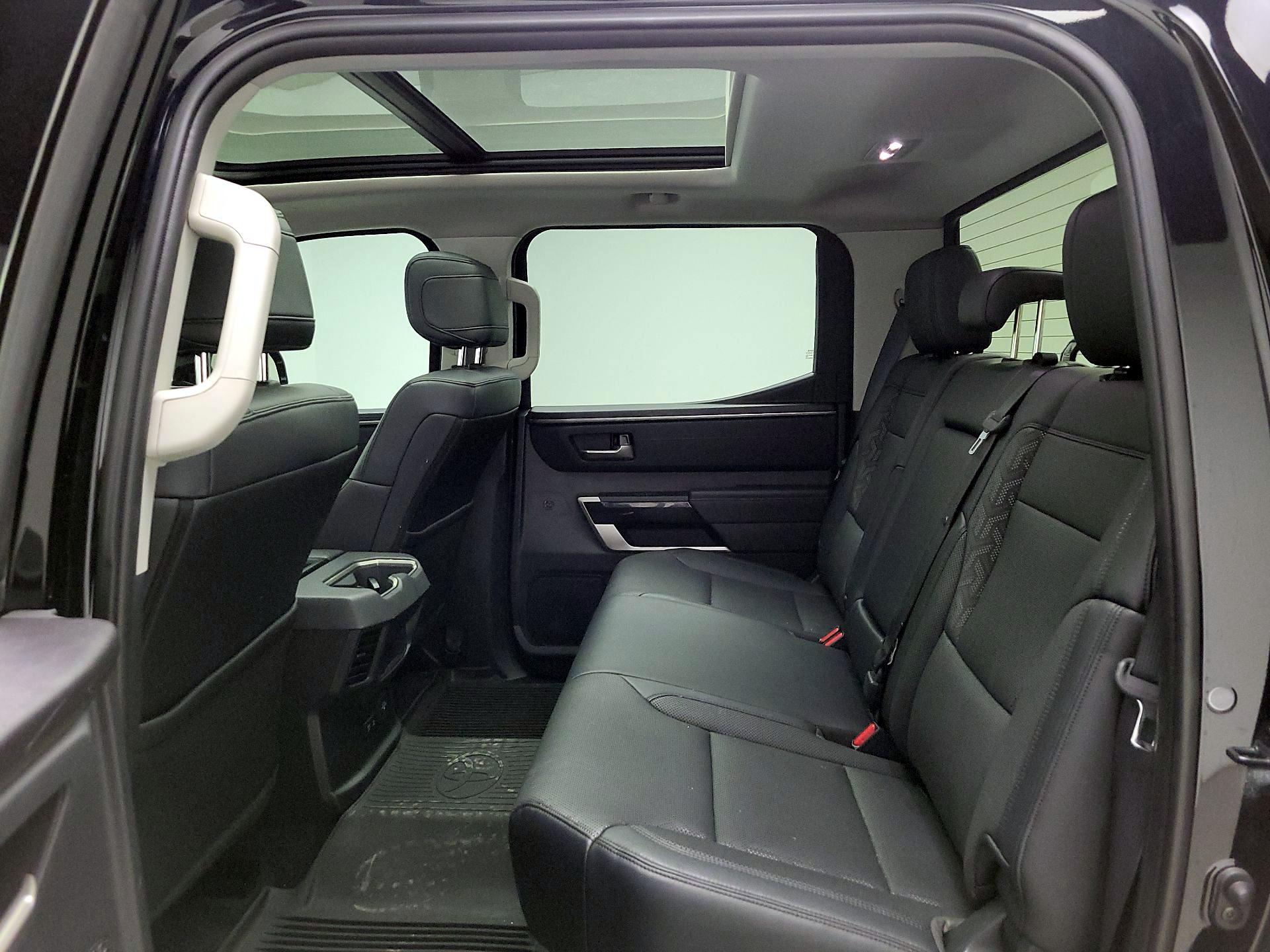 Thumbnail: 2022 Toyota Tundra - 20