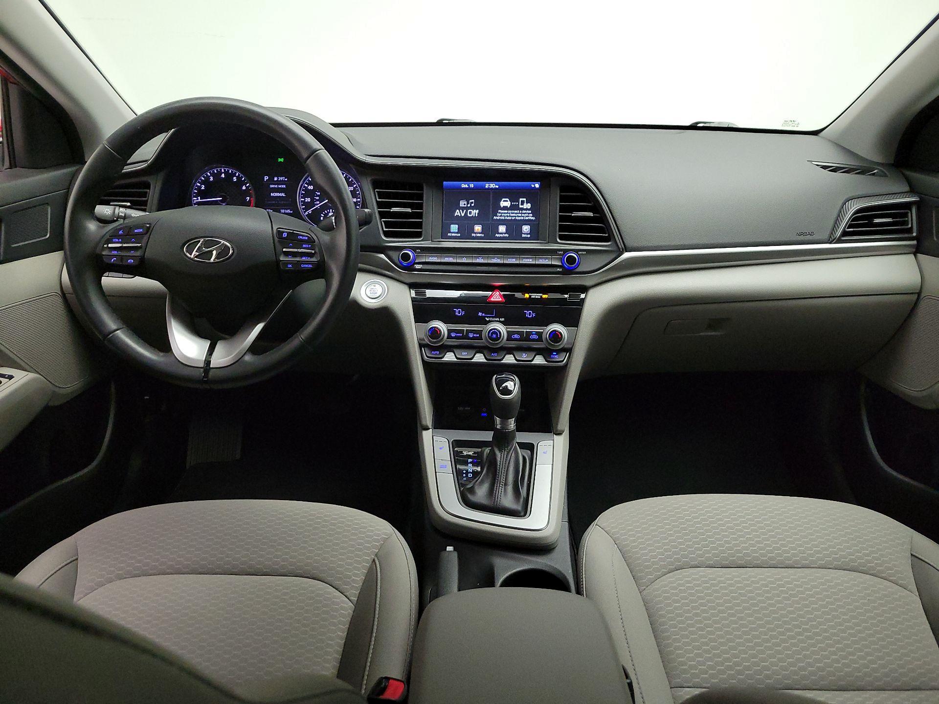 Thumbnail: 2020 Hyundai Elantra - 9