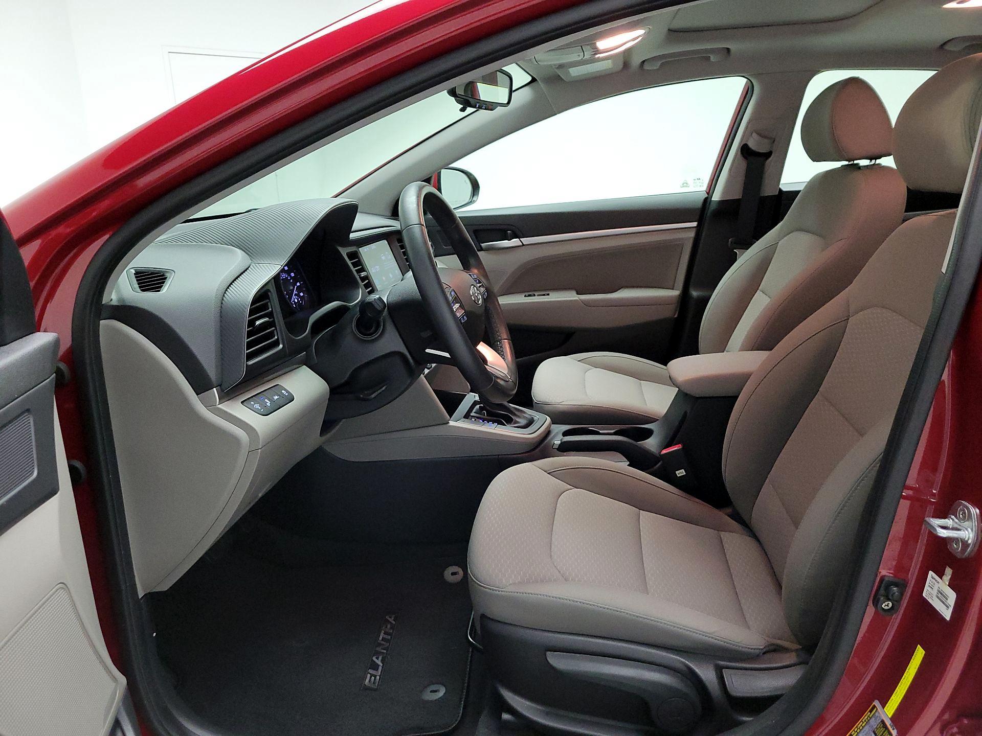 Thumbnail: 2020 Hyundai Elantra - 11