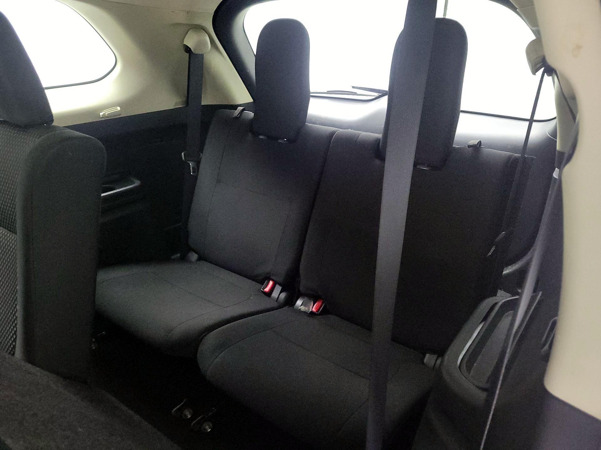 Thumbnail: 2017 Mitsubishi Outlander - 18